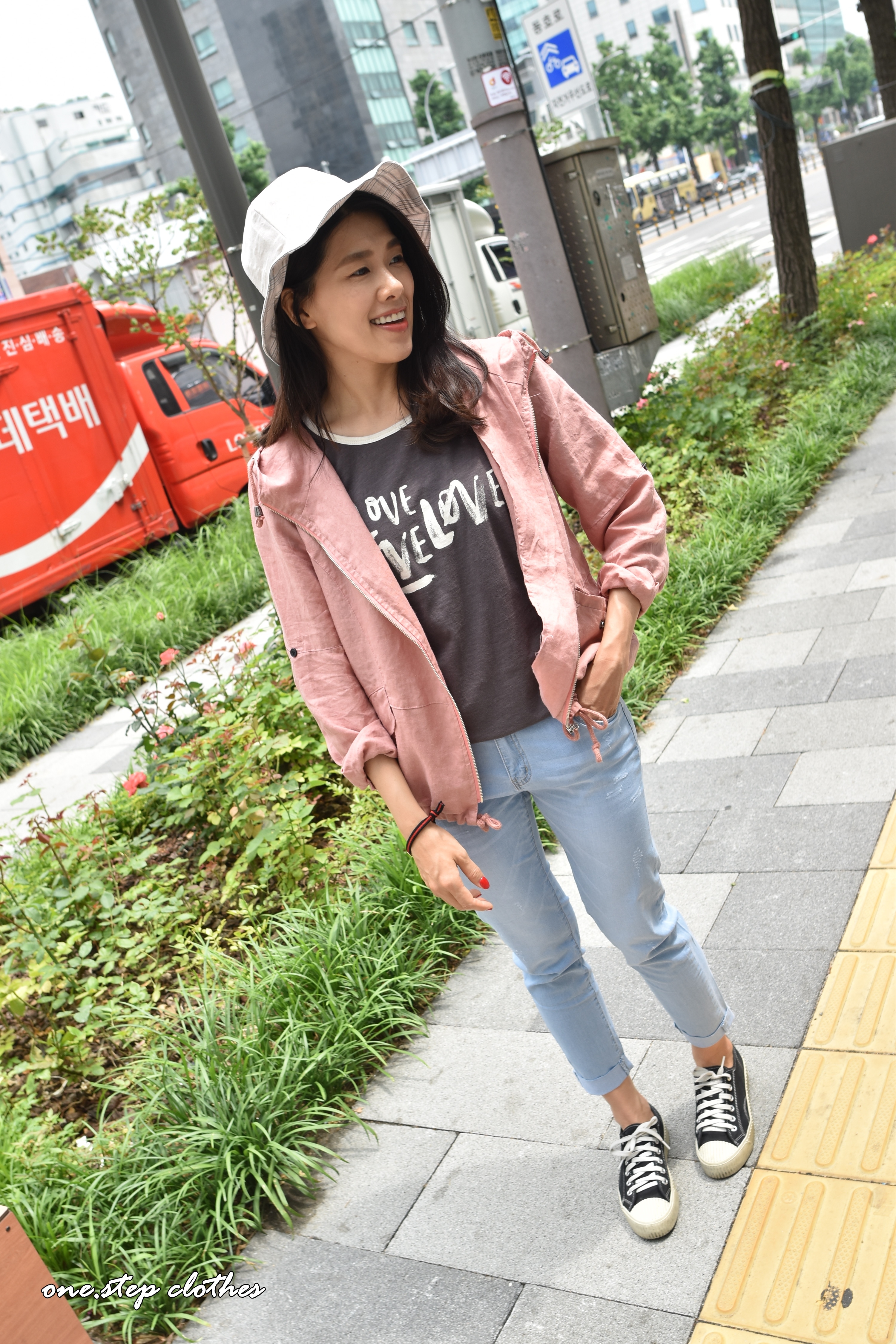 正韓百搭兩面皆可戴漁夫帽 (米)