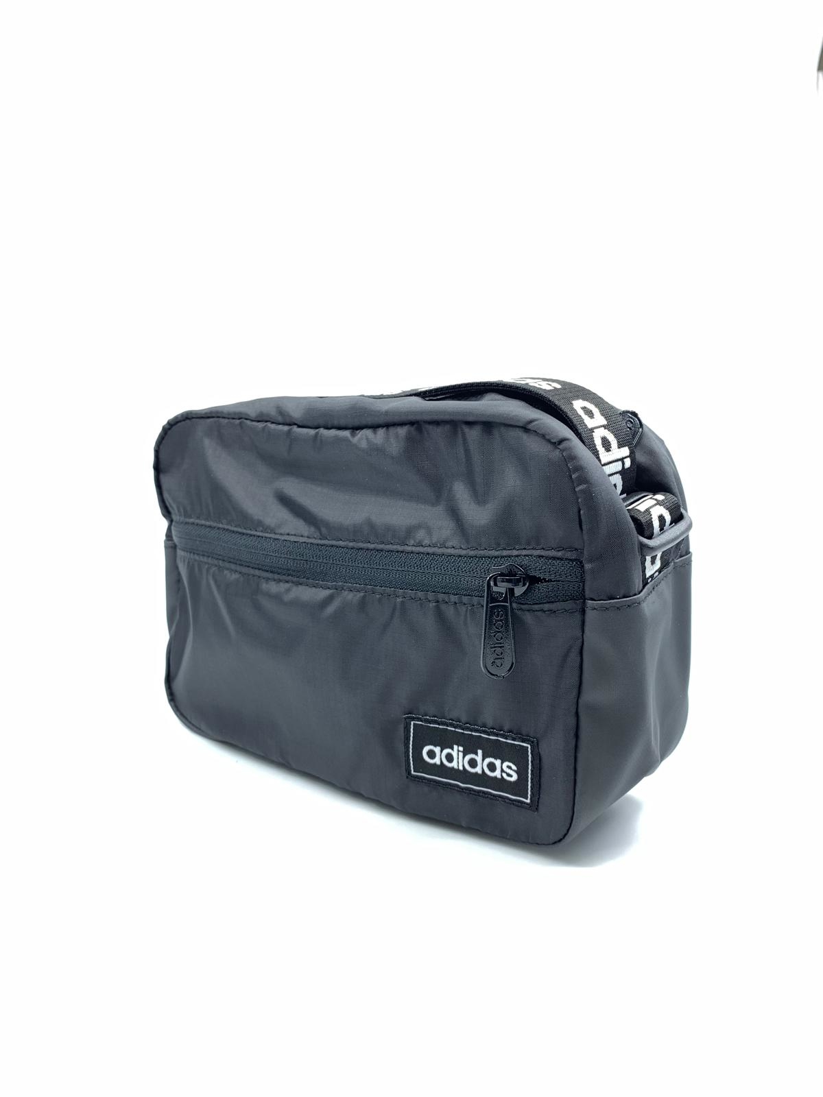 ADIDAS POUCH 斜咩袋