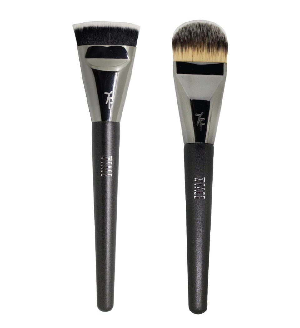 7 Face Dark Gray Foundation