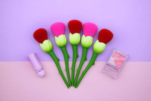 7 Face Rose Flower Makeup Brush