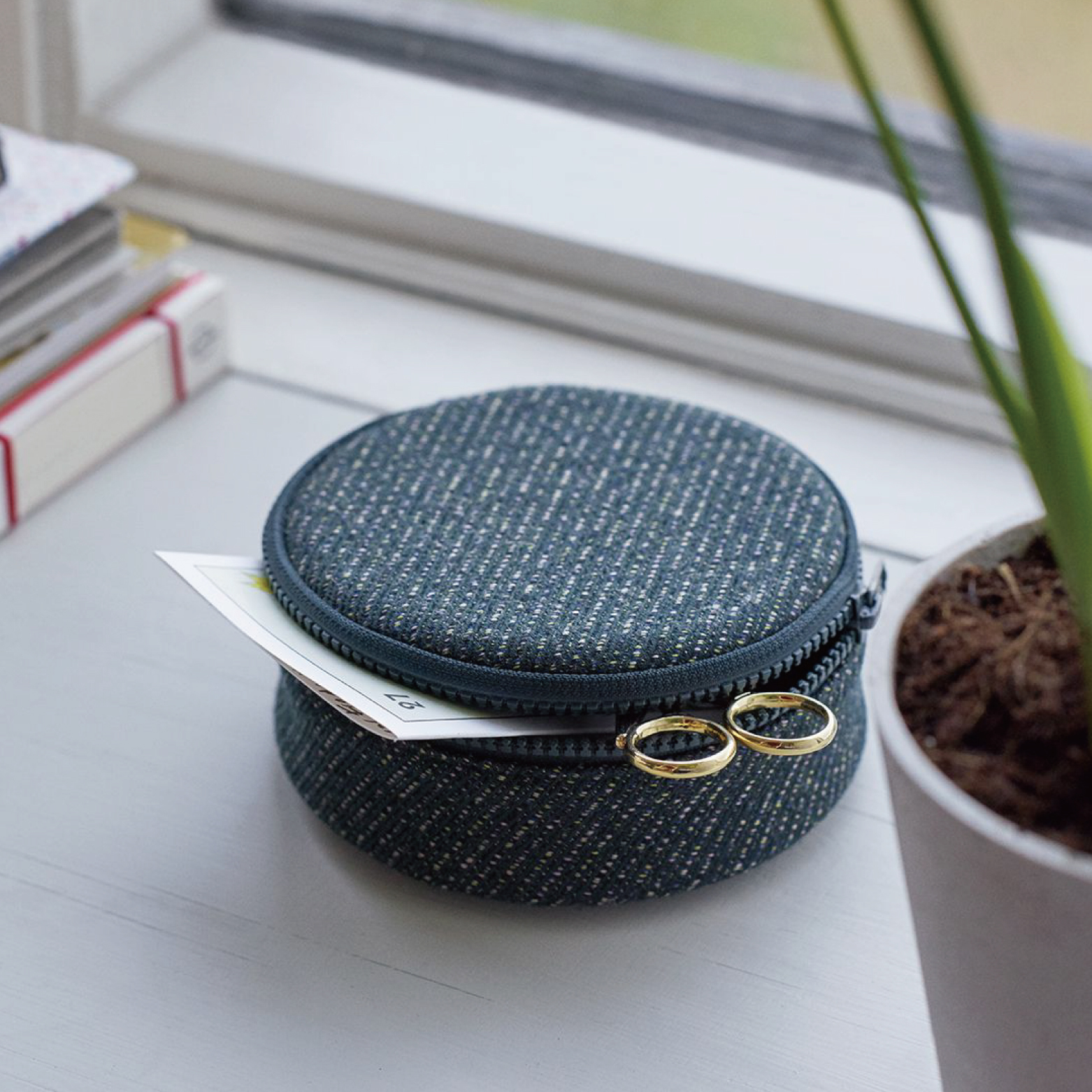 卡式 / 收納包 by HAY