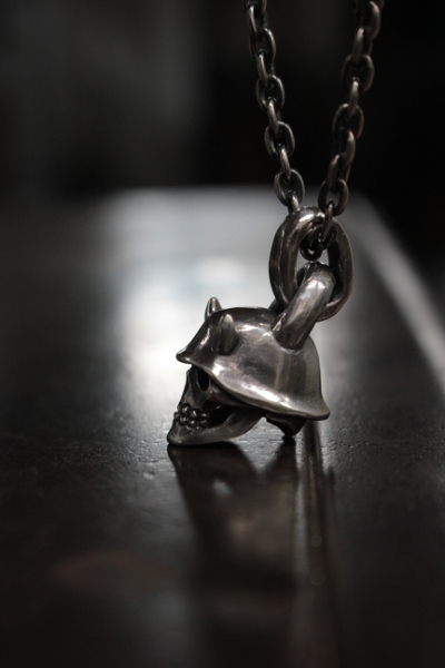 SE-593 Jerman 頭盔帶喇叭吊墜