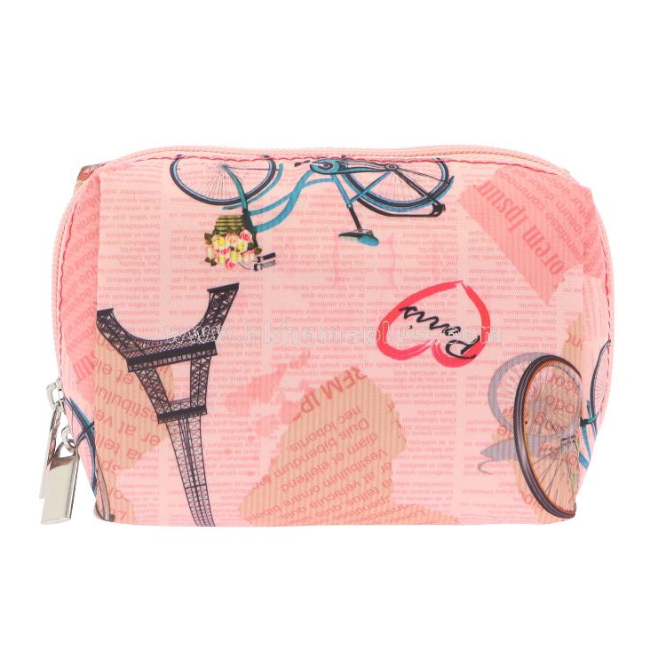 Ellie: 方形拉鍊化妝袋