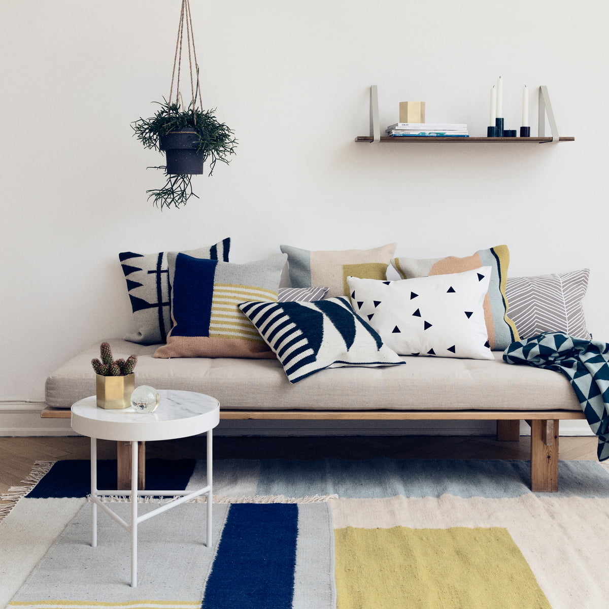 幾何 / 羊毛地毯 - 白線 by ferm LIVING