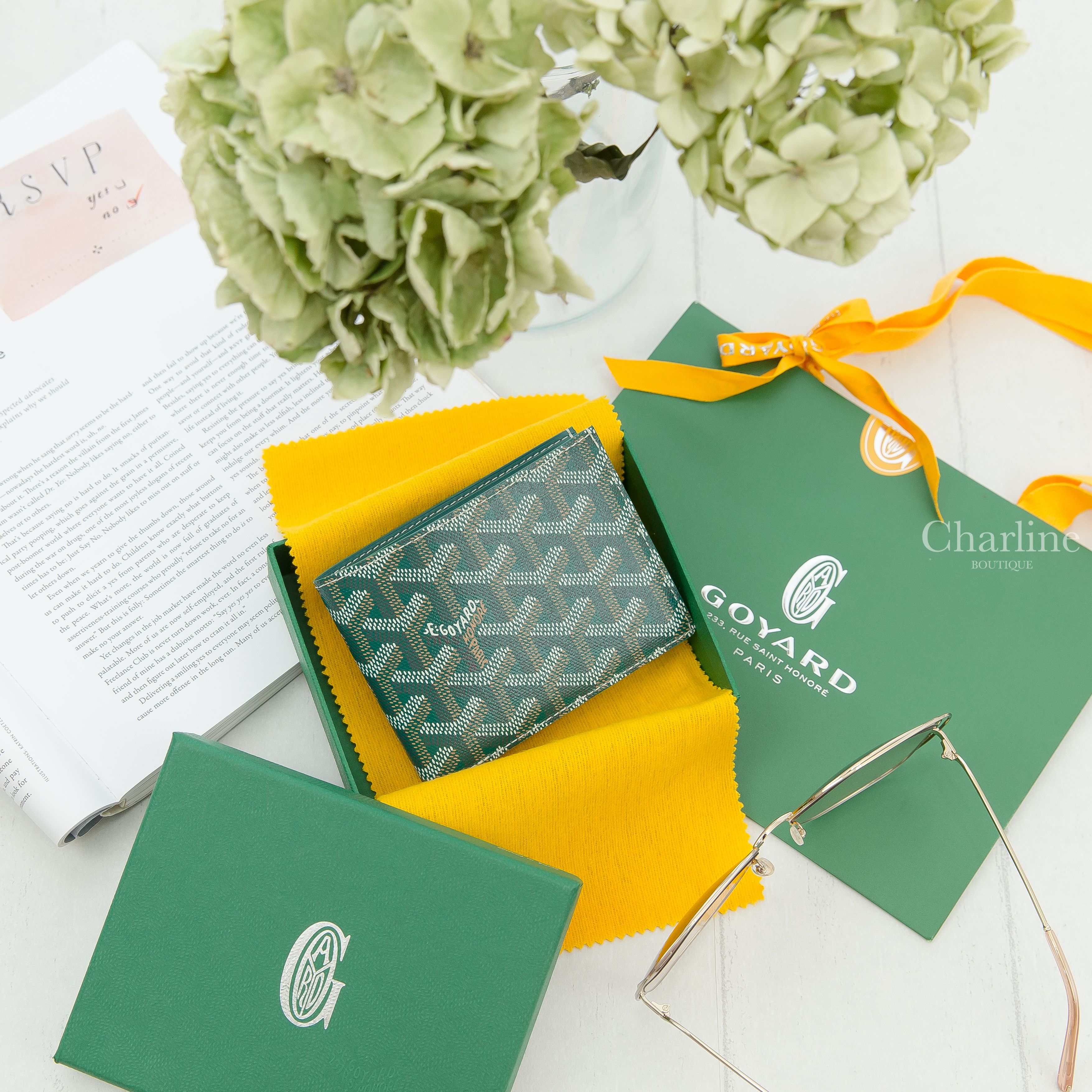Goyard Victoire Wallet 綠色帆布小牛皮拼黃色內裡短夾-Charline Boutique 精品代購