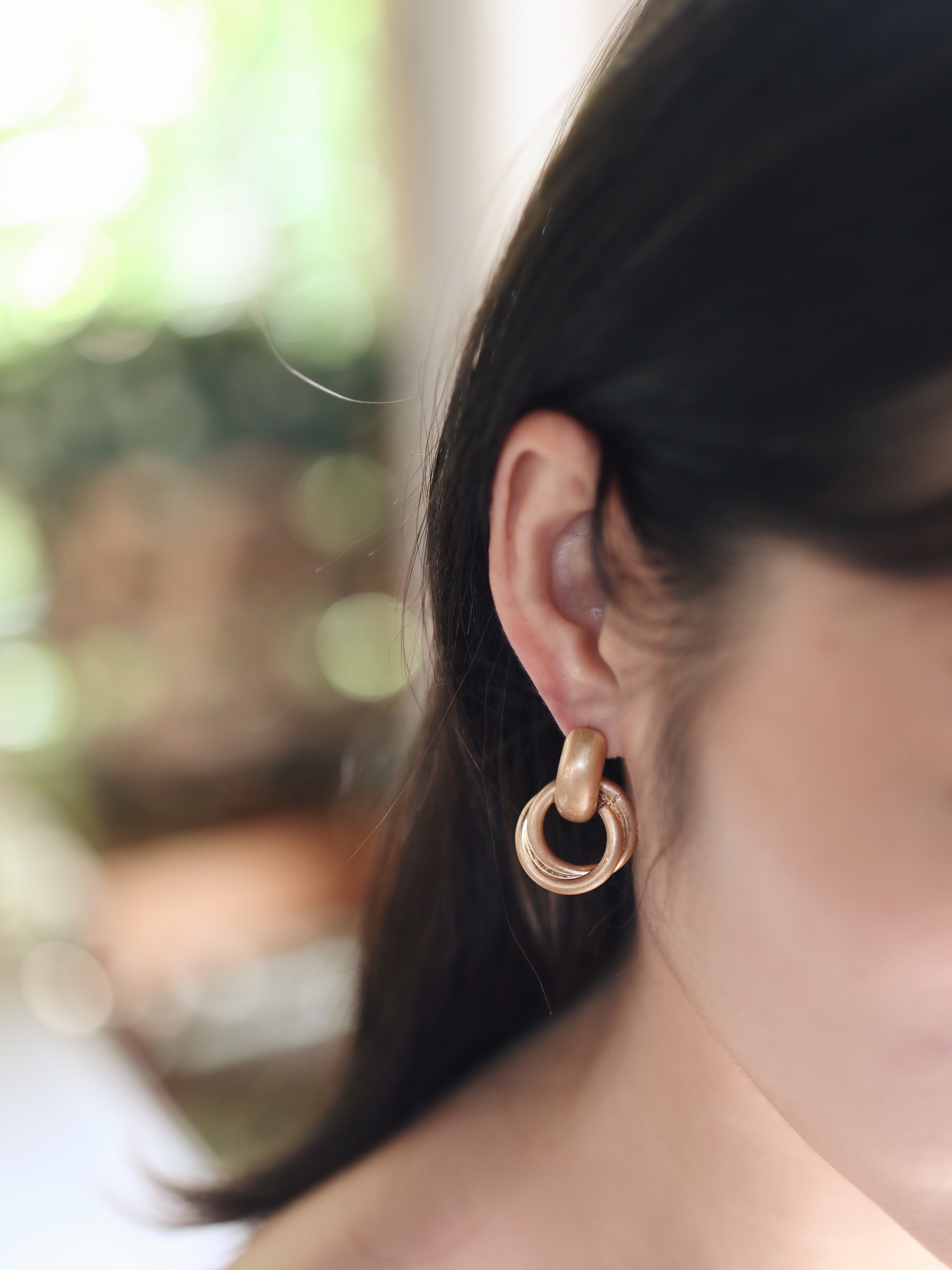 緊緊相扣｜復古金耳環