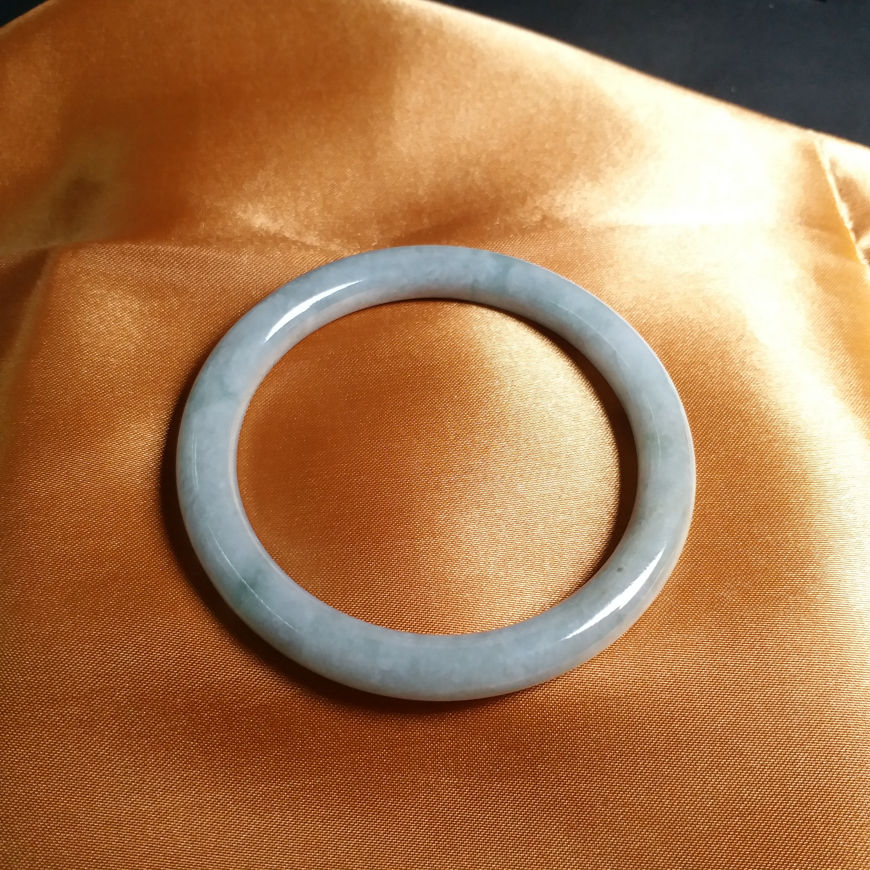 冰糯淺綠幼條玉鐲 57mm, 天然翡翠A玉, 緬甸玉, Jade, Jadeite