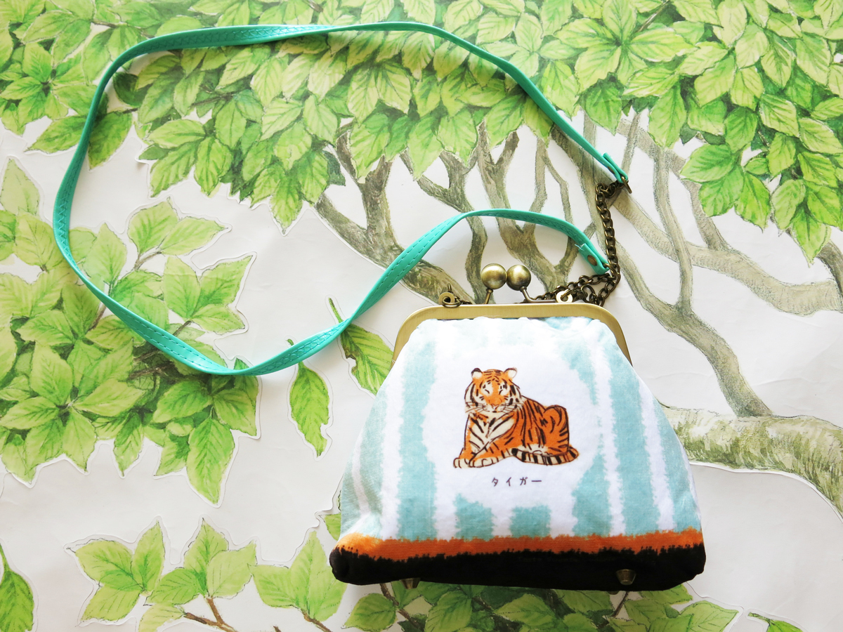 天空藍橘虎口金包