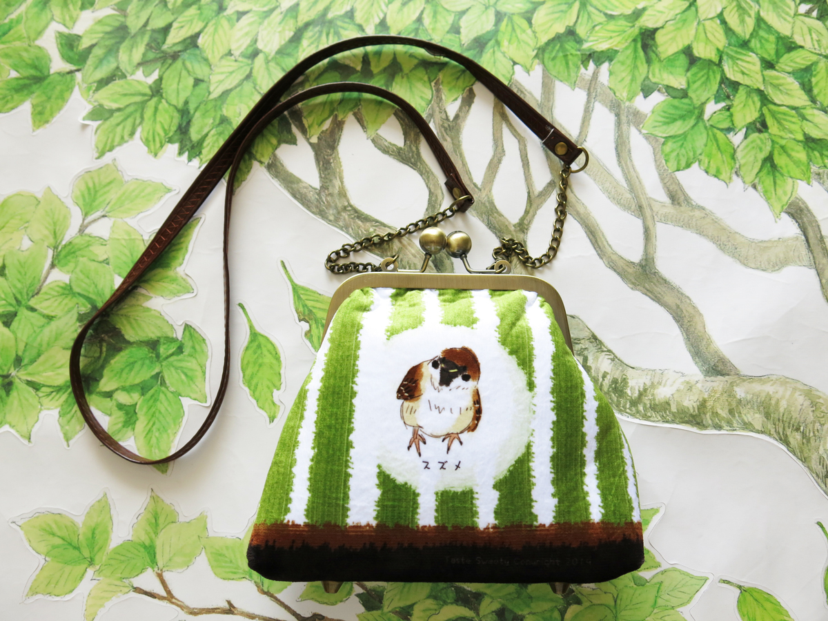 酪梨綠麻雀口金包