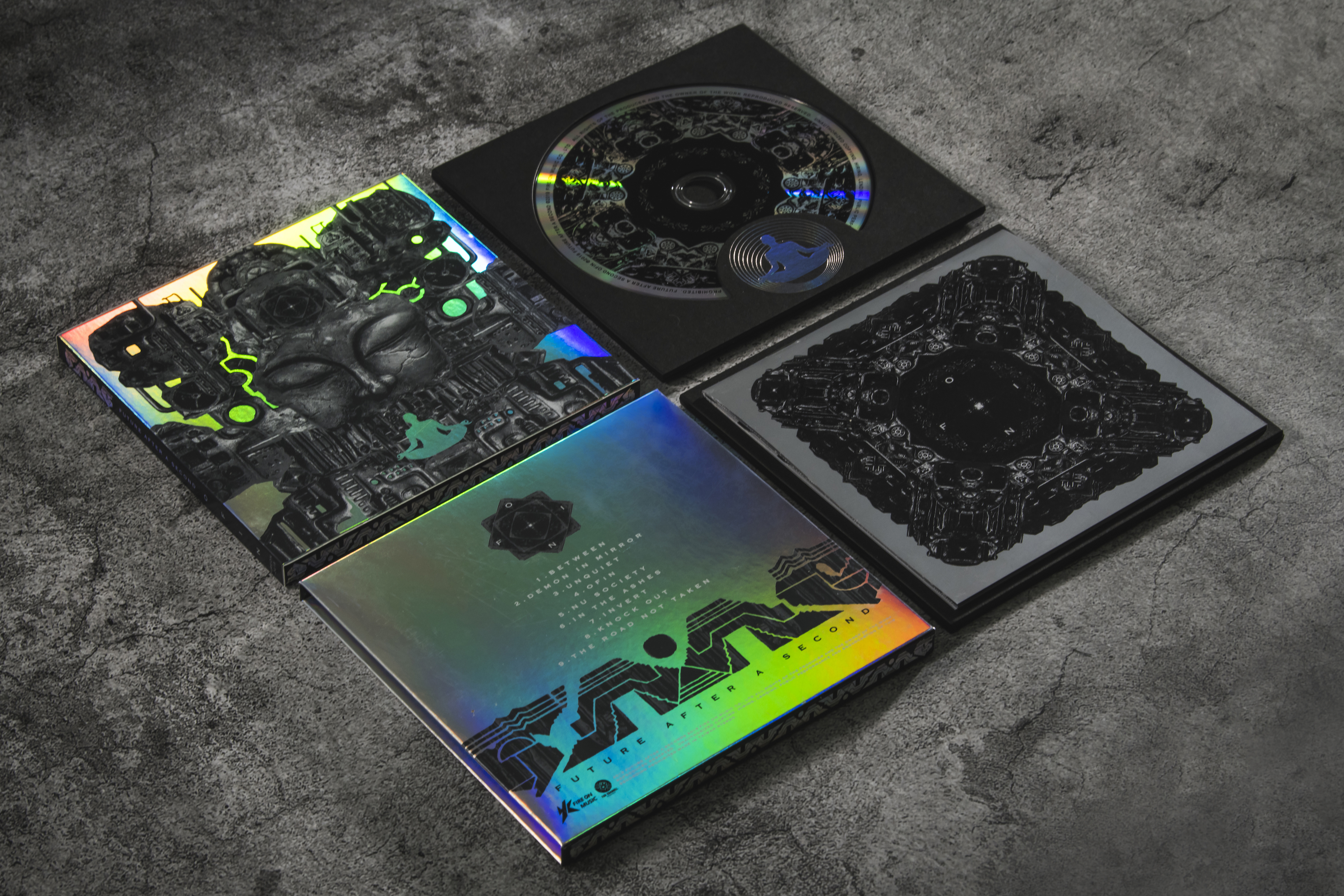 【FUTURE AFTER A SECOND】《OFiN》