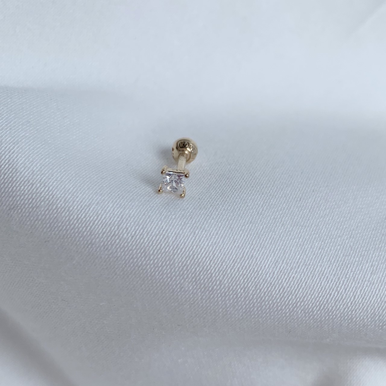 14k純金 大菱四爪鋯石轉珠耳環