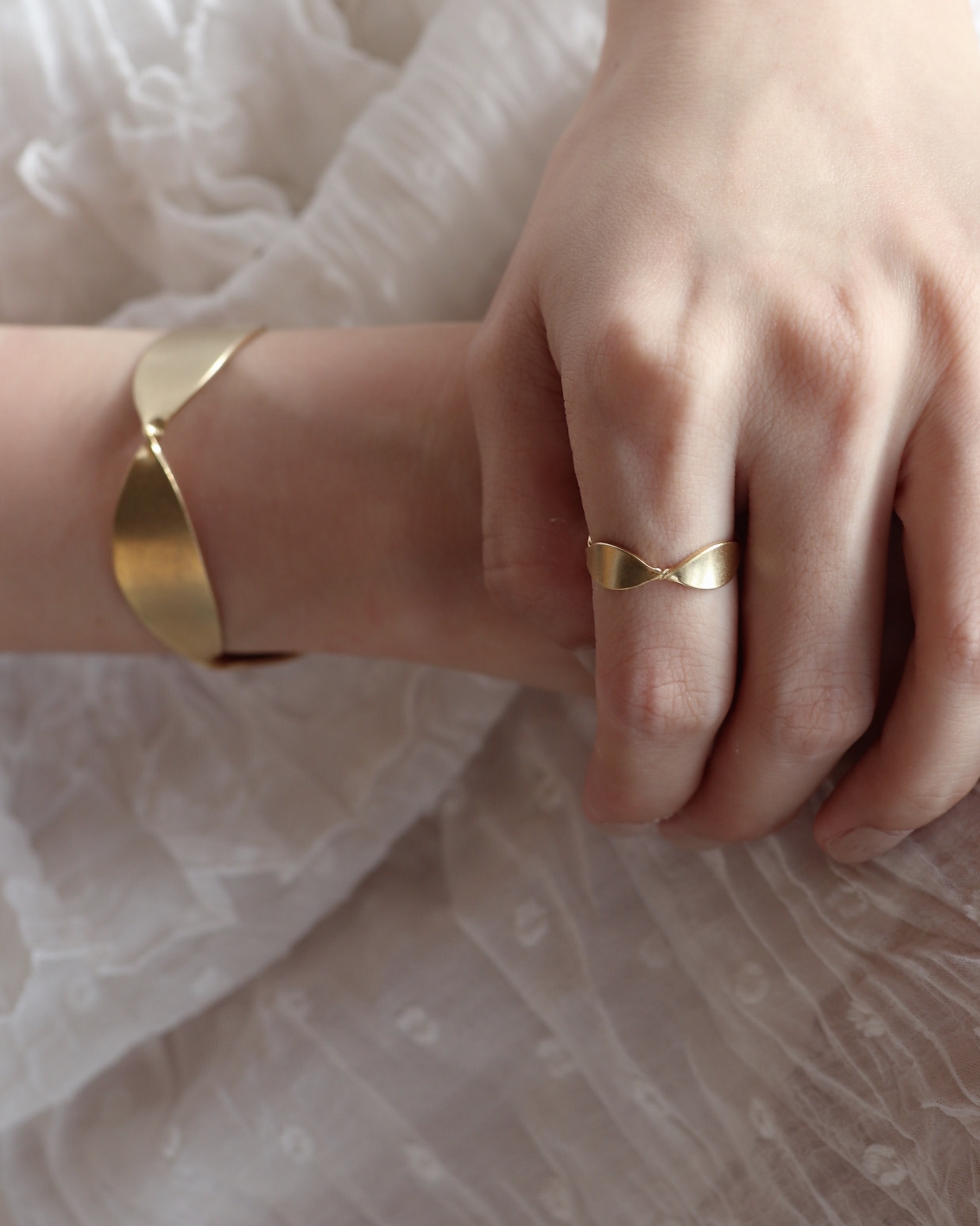 溫柔扭結｜復古金戒指