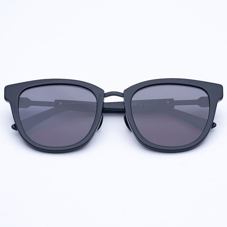 KID ® x KlassiC. 品牌聯名太陽眼鏡 黑