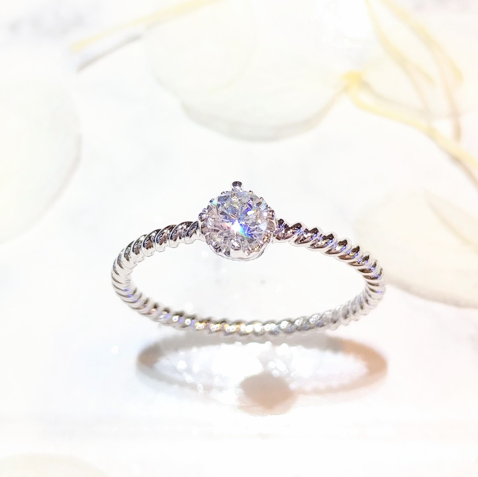 全新18K白金【單粒28份鑽石】戒指