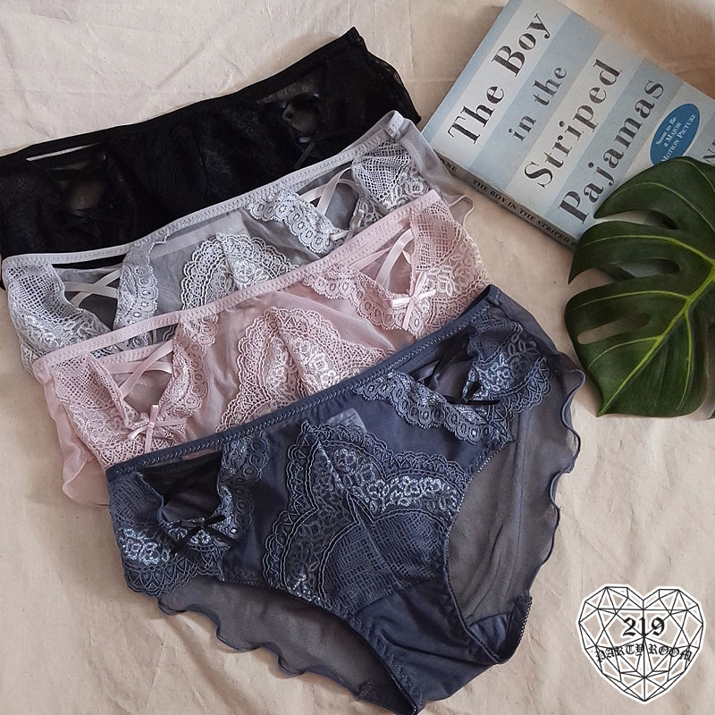 D-蕾絲交叉緞帶透膚內褲