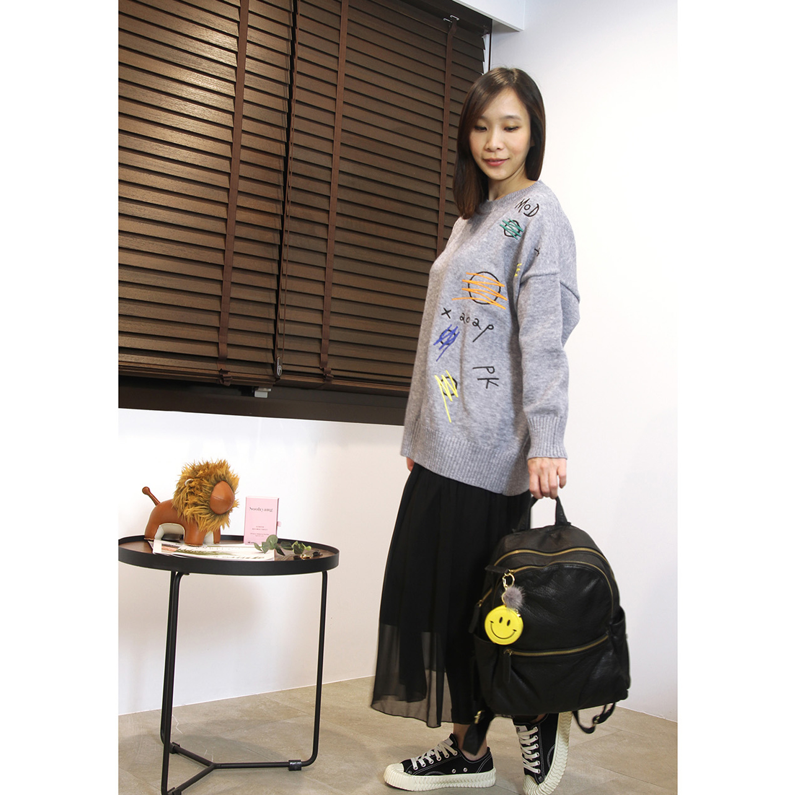 DAAD 真皮肩背後背包