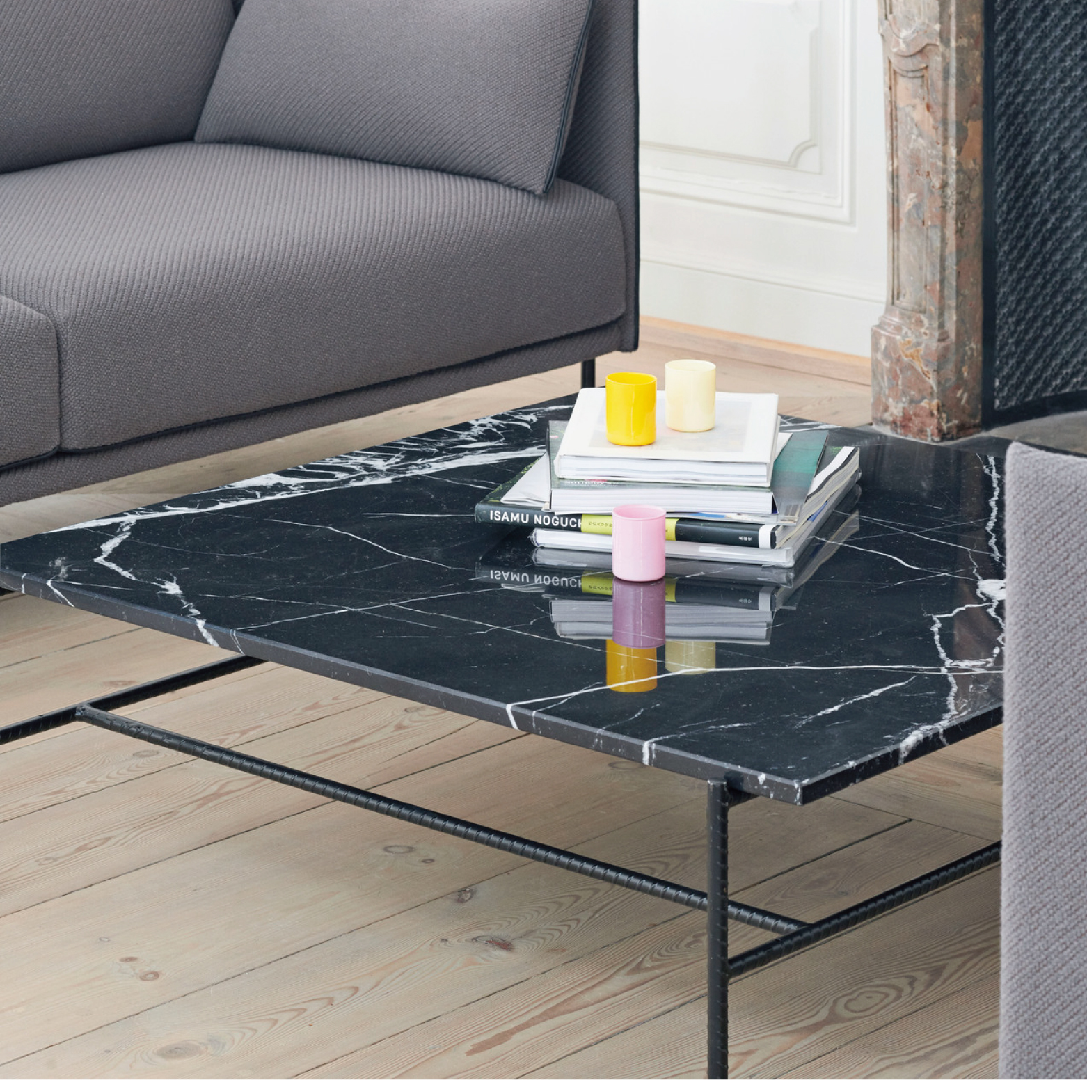 (展品) 鋼石 / 咖啡桌 - 小正方 by HAY