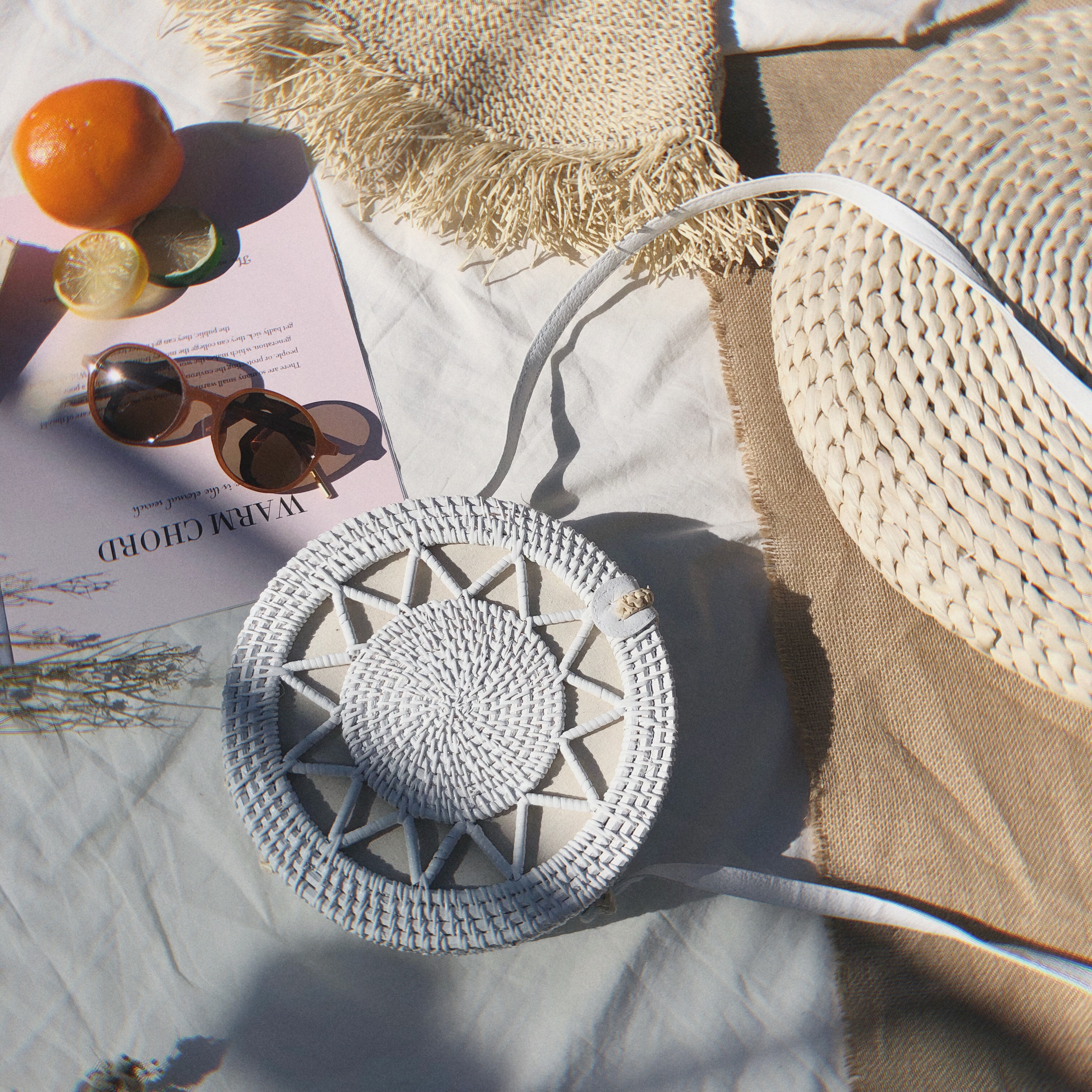 B4205341 五角星藤編包/兩色