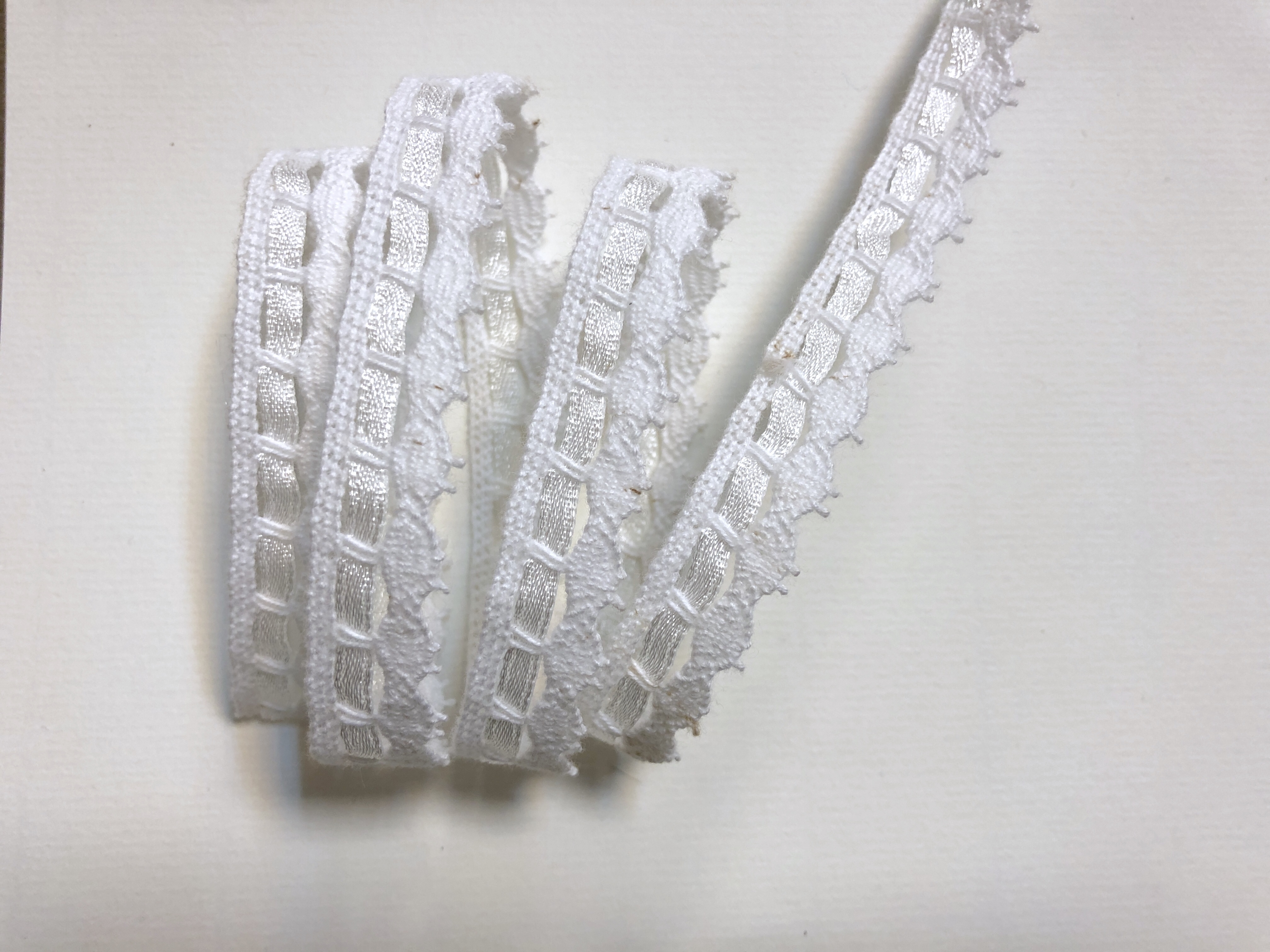 純棉蕾絲帶/橄欖山形中穿緞面