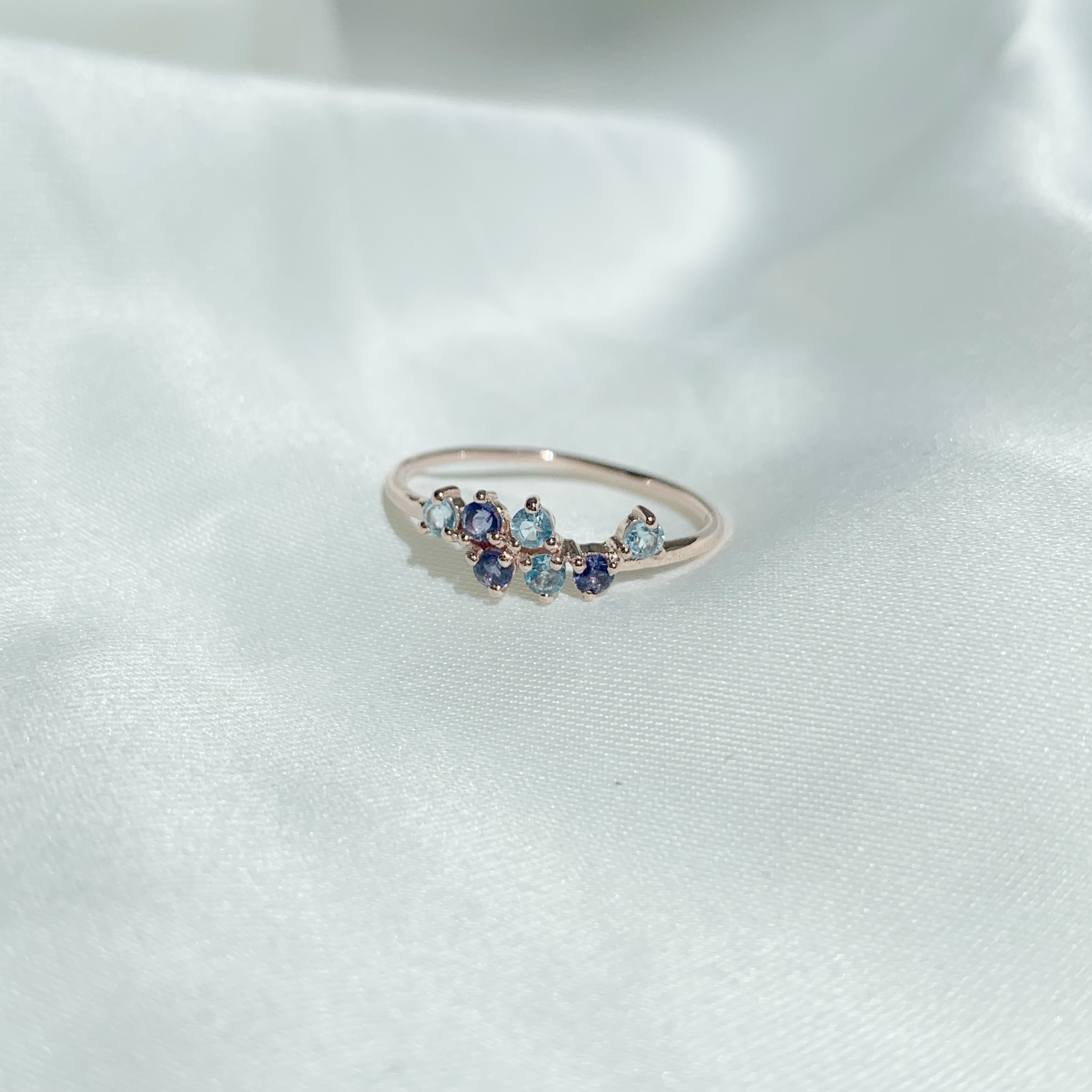 不規則排列菫青托帕戒指-玫瑰金