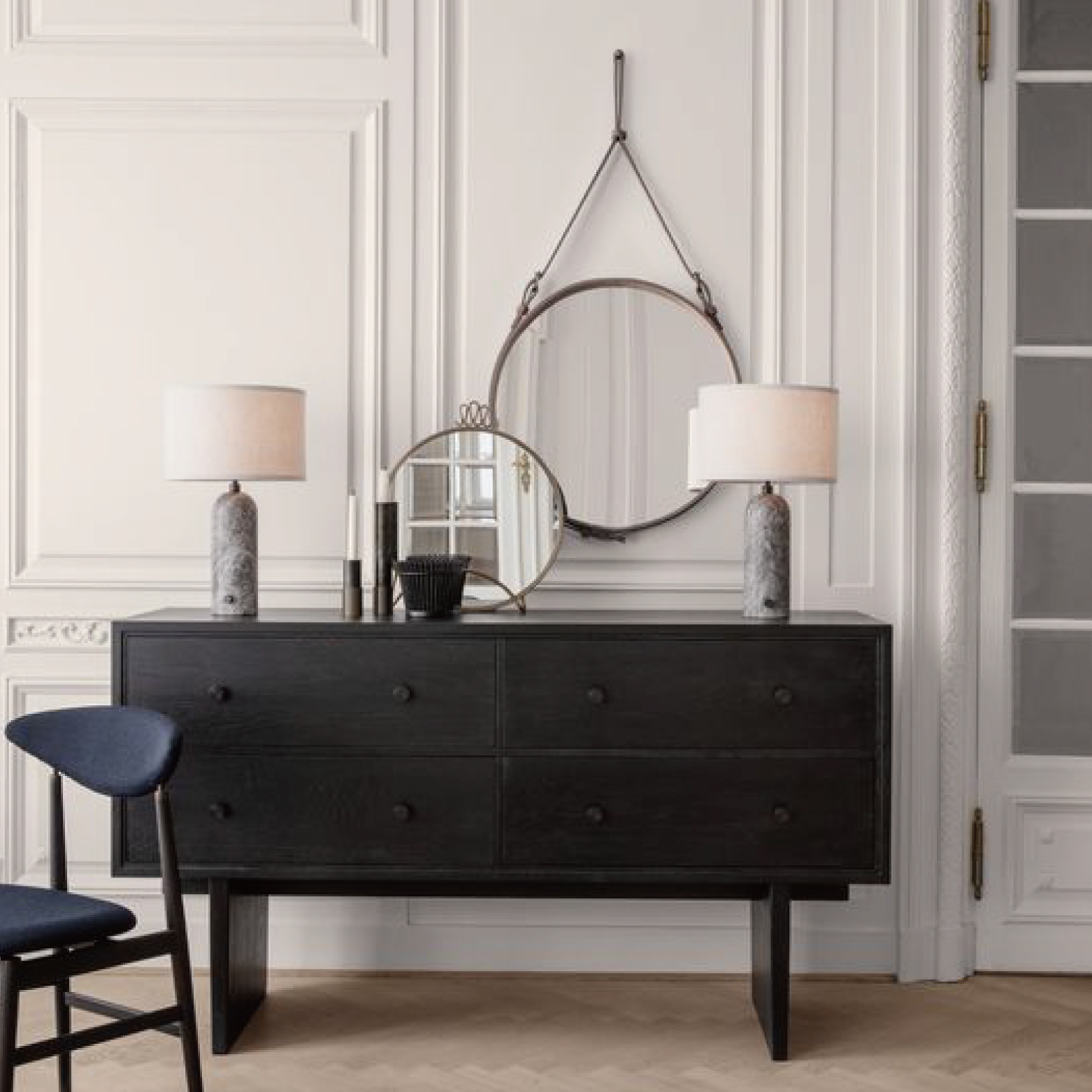 艾登 / 掛鏡 by GUBI