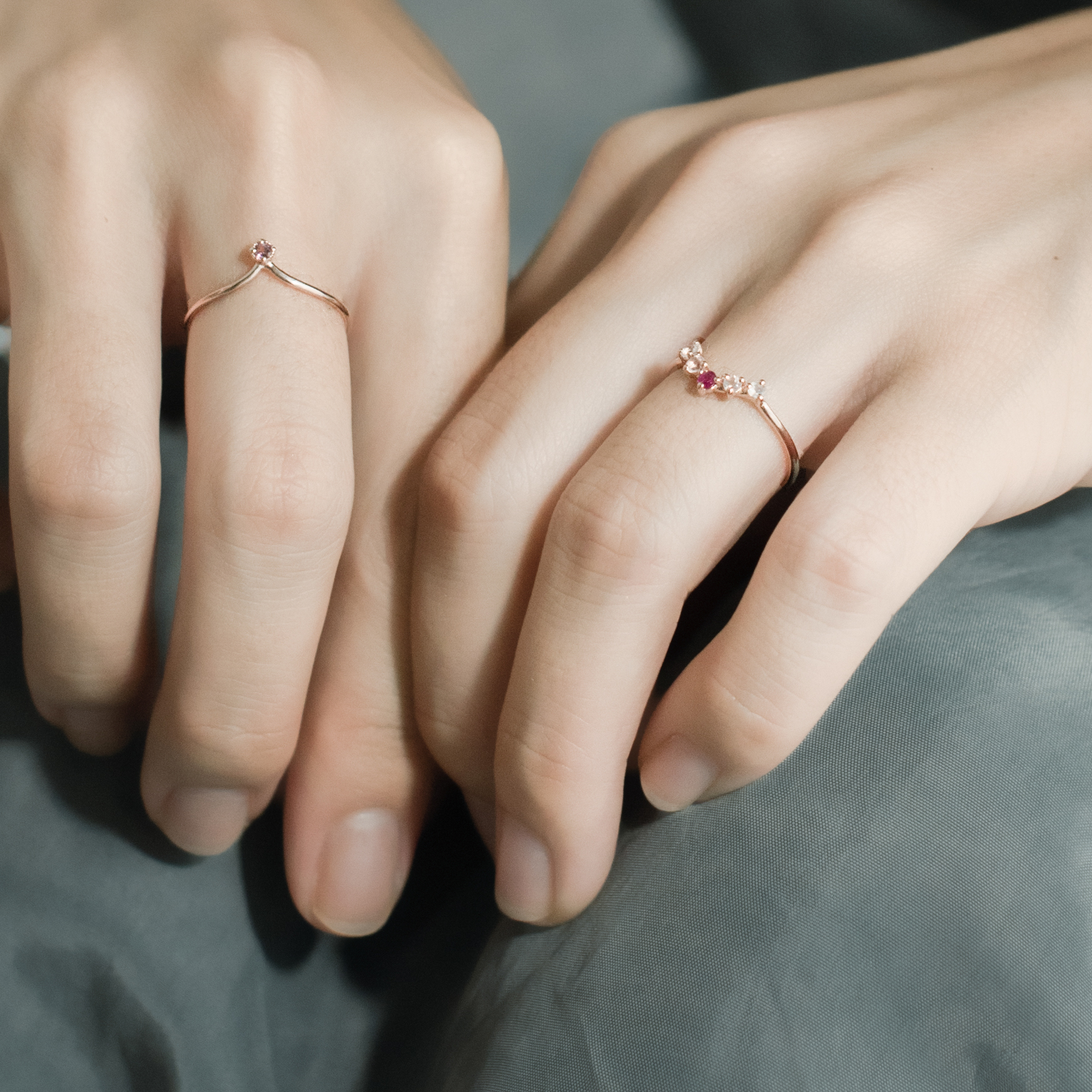 V形漸層紅寶石戒指-玫瑰金