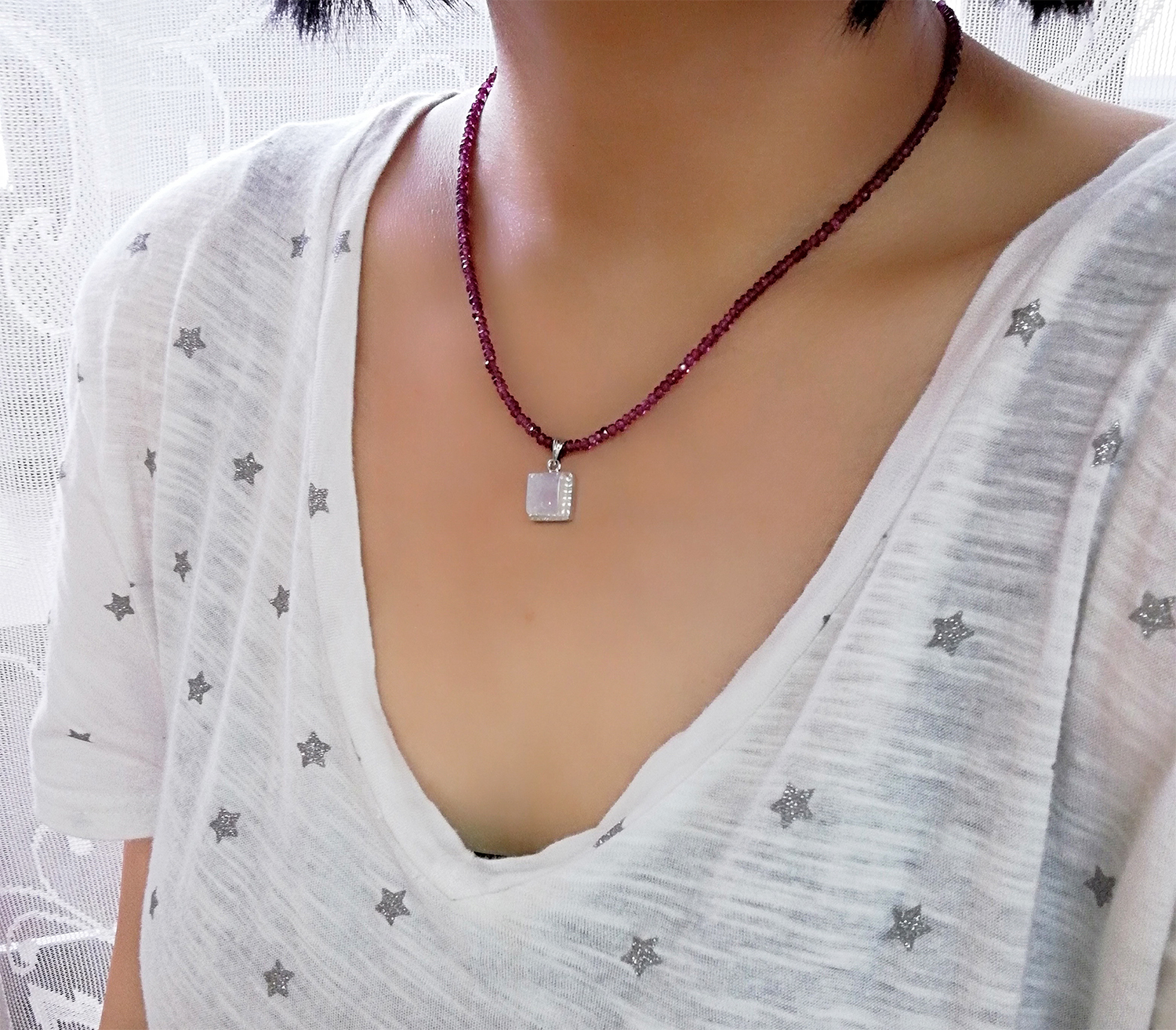 五彩月光紅石榴項鍊（已售完）