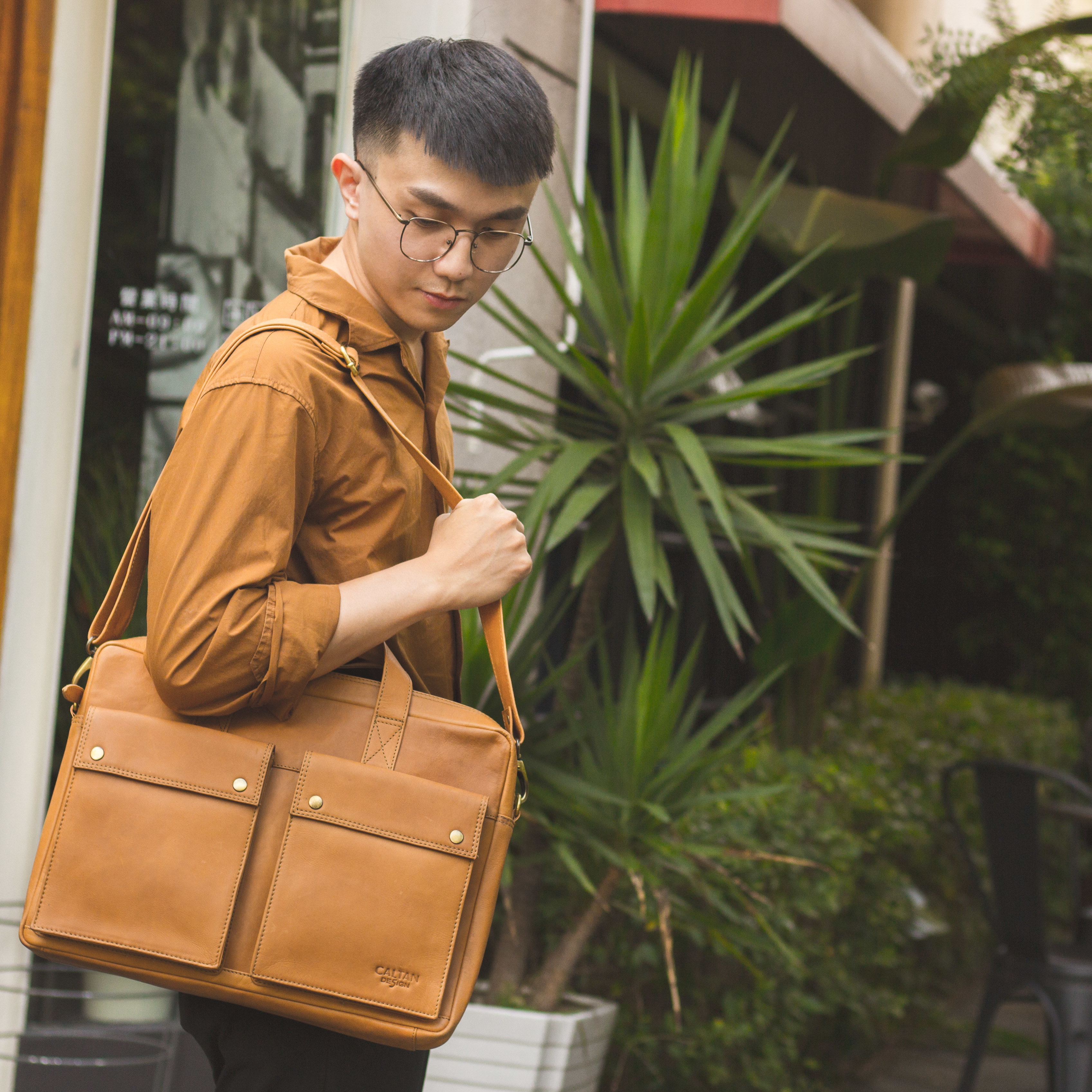 雙口袋手提斜背兩用包-兩色(5206)