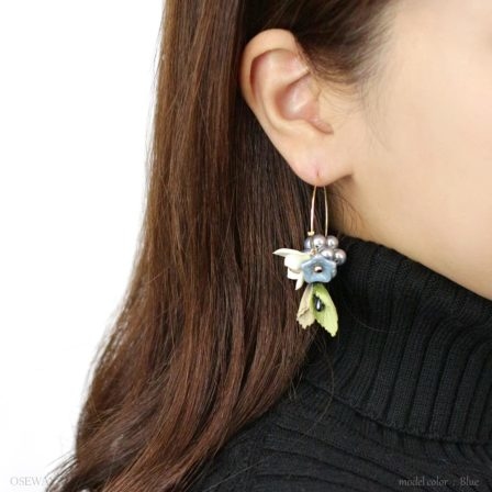 [日本制] 森之人造花圈形耳環(3色）