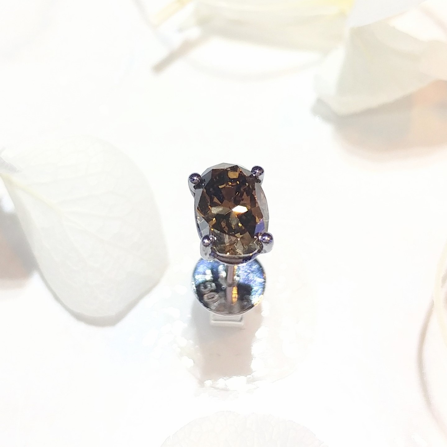 全新18K黑金【主石59份咖啡鑽】單耳環