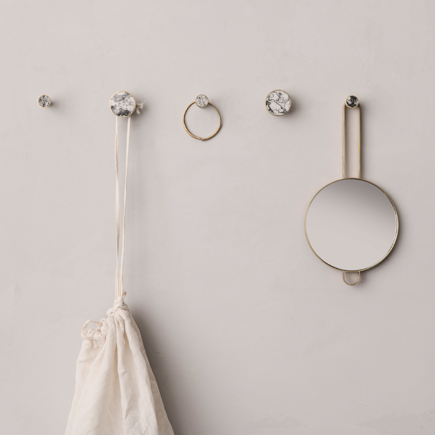 采石 / 黃銅半寶石掛鉤 - 小 by ferm LIVING