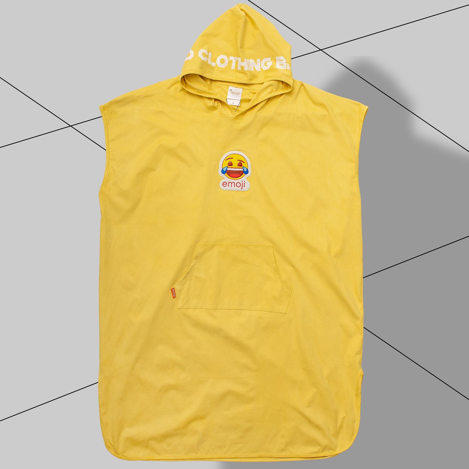 KID ® x emoji 笑到哭浴巾衣