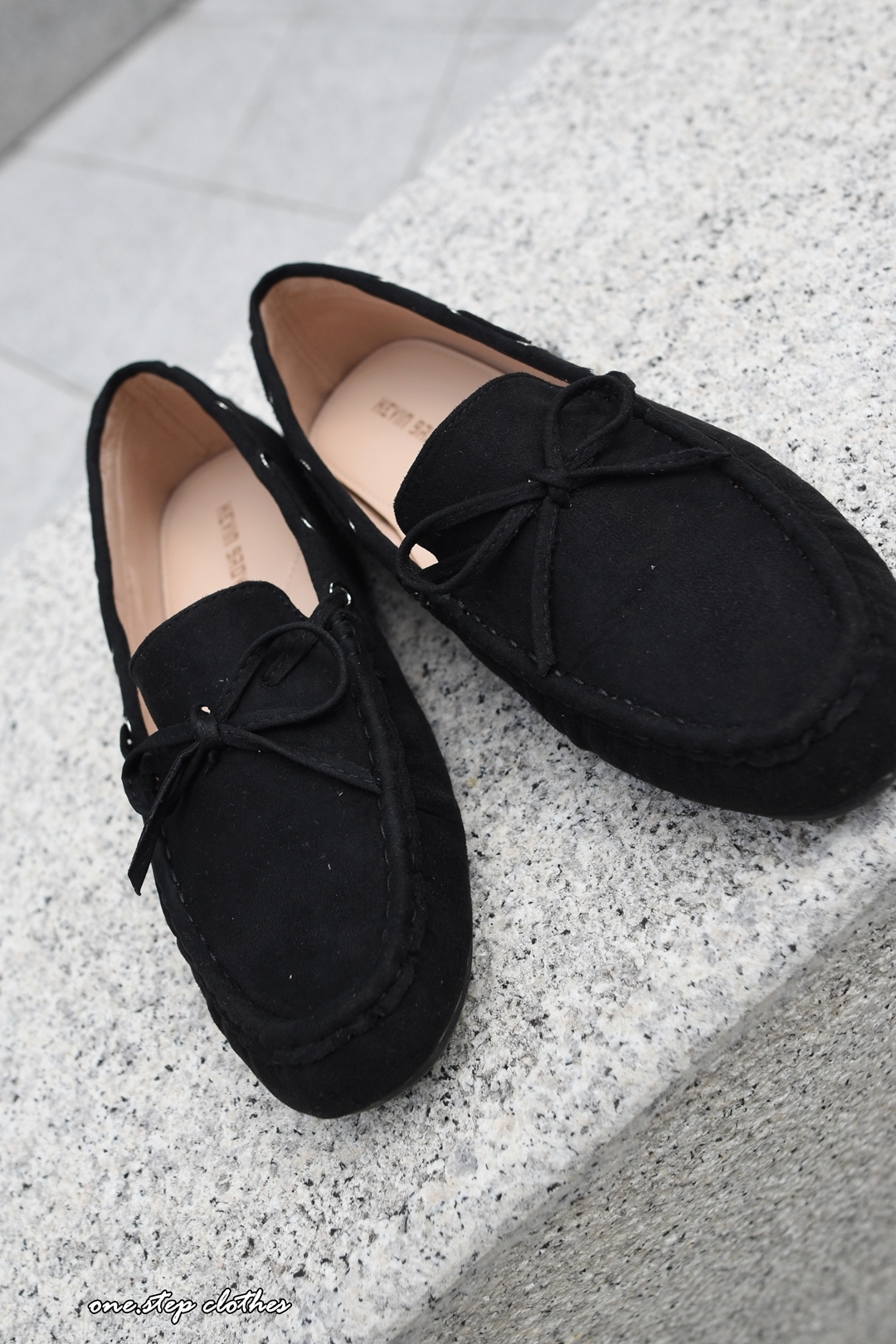 超百搭大尺碼也OK的仿麂皮豆豆鞋 (黑)