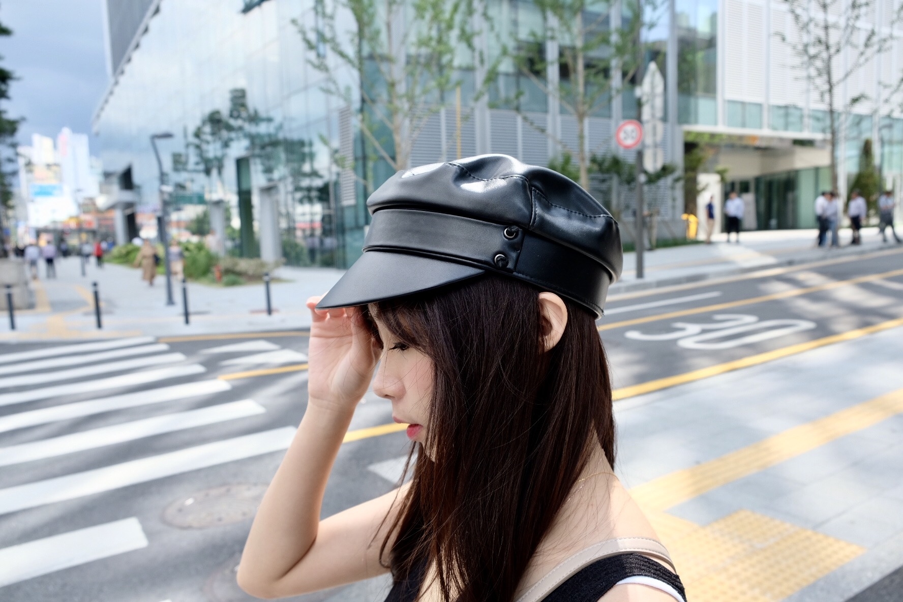 韓製超挺帥氣皮質小臉軍帽