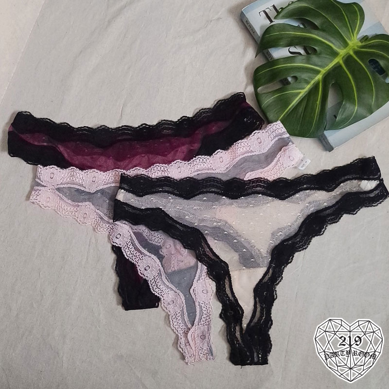 C-蕾絲點點性感可愛小丁內褲