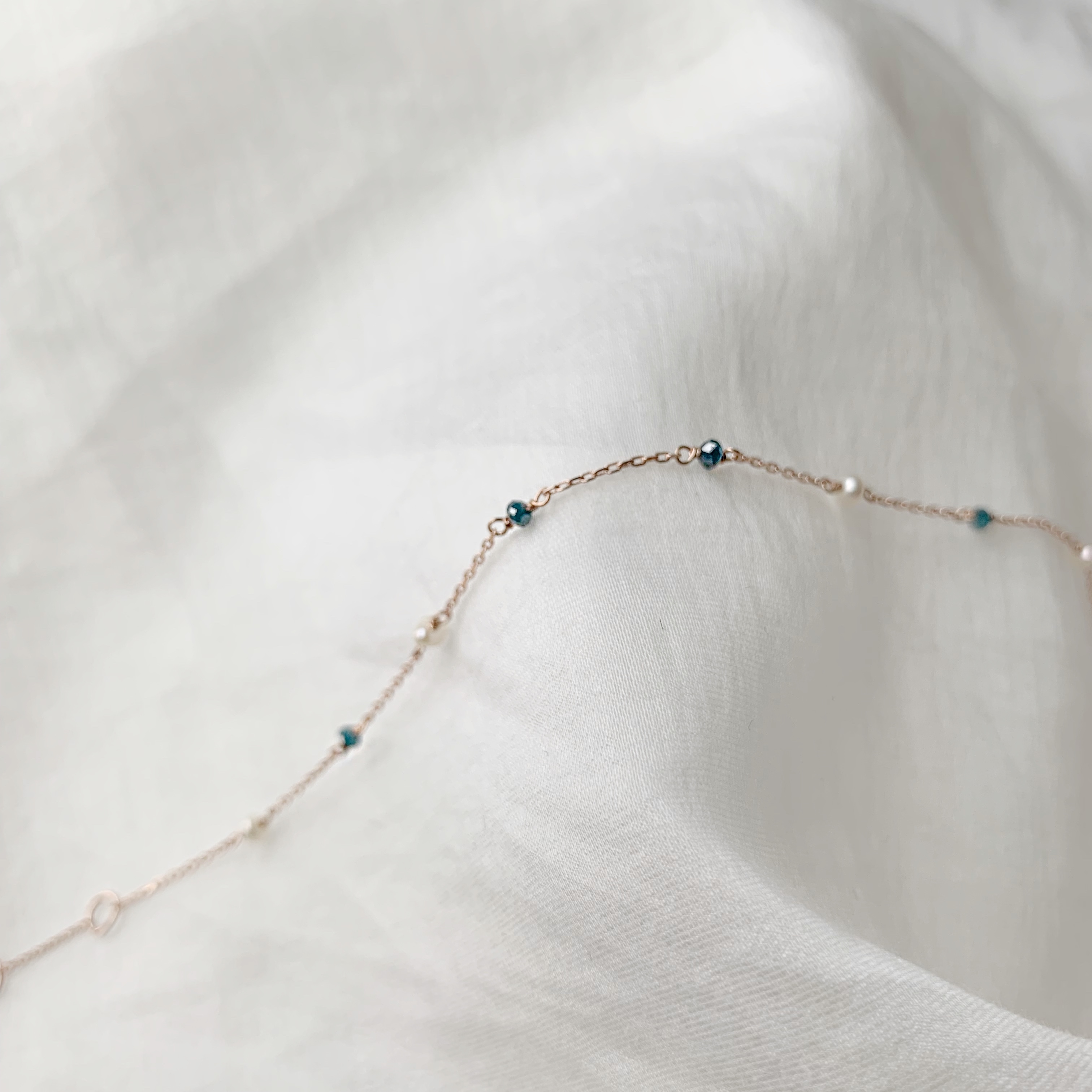 14k玫瑰金 藍鑽原礦相間珍珠手鍊