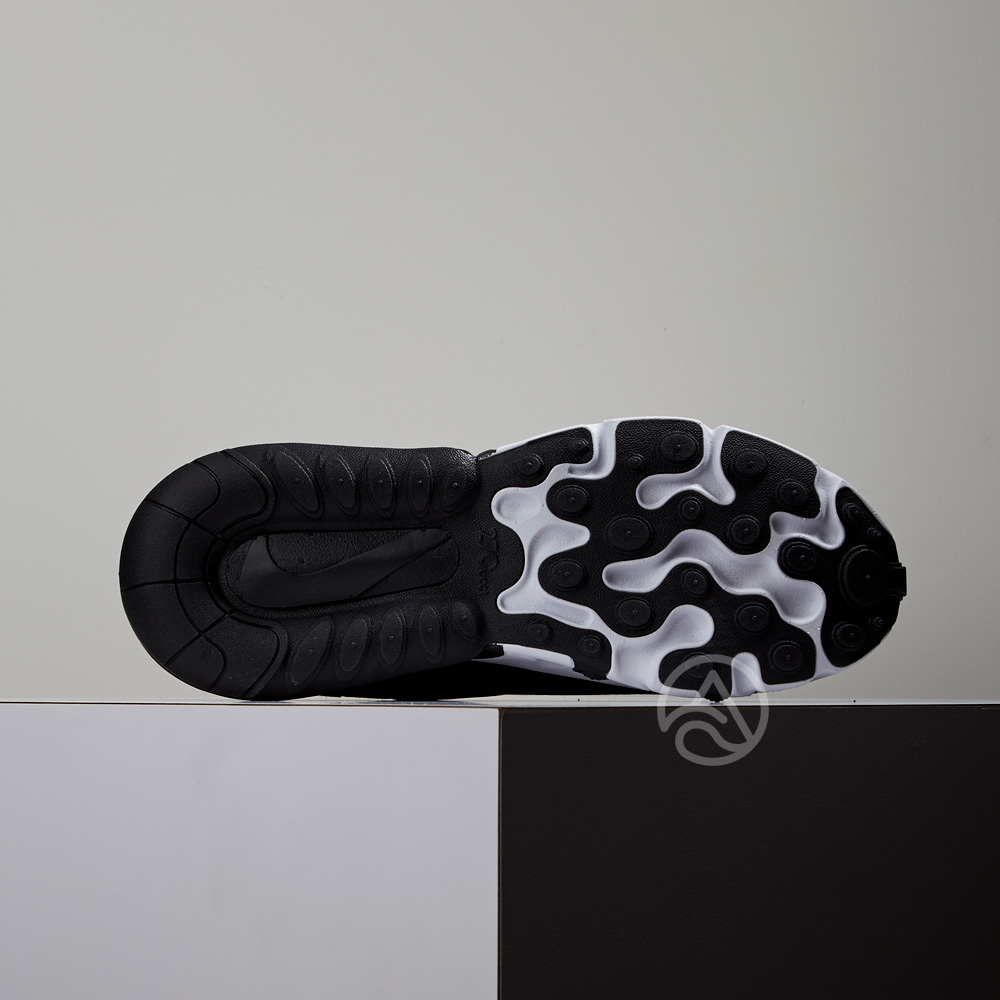 Nike Air Max 270 React 運動鞋 慢跑鞋 男鞋 氣墊 黑灰 AO4971-001