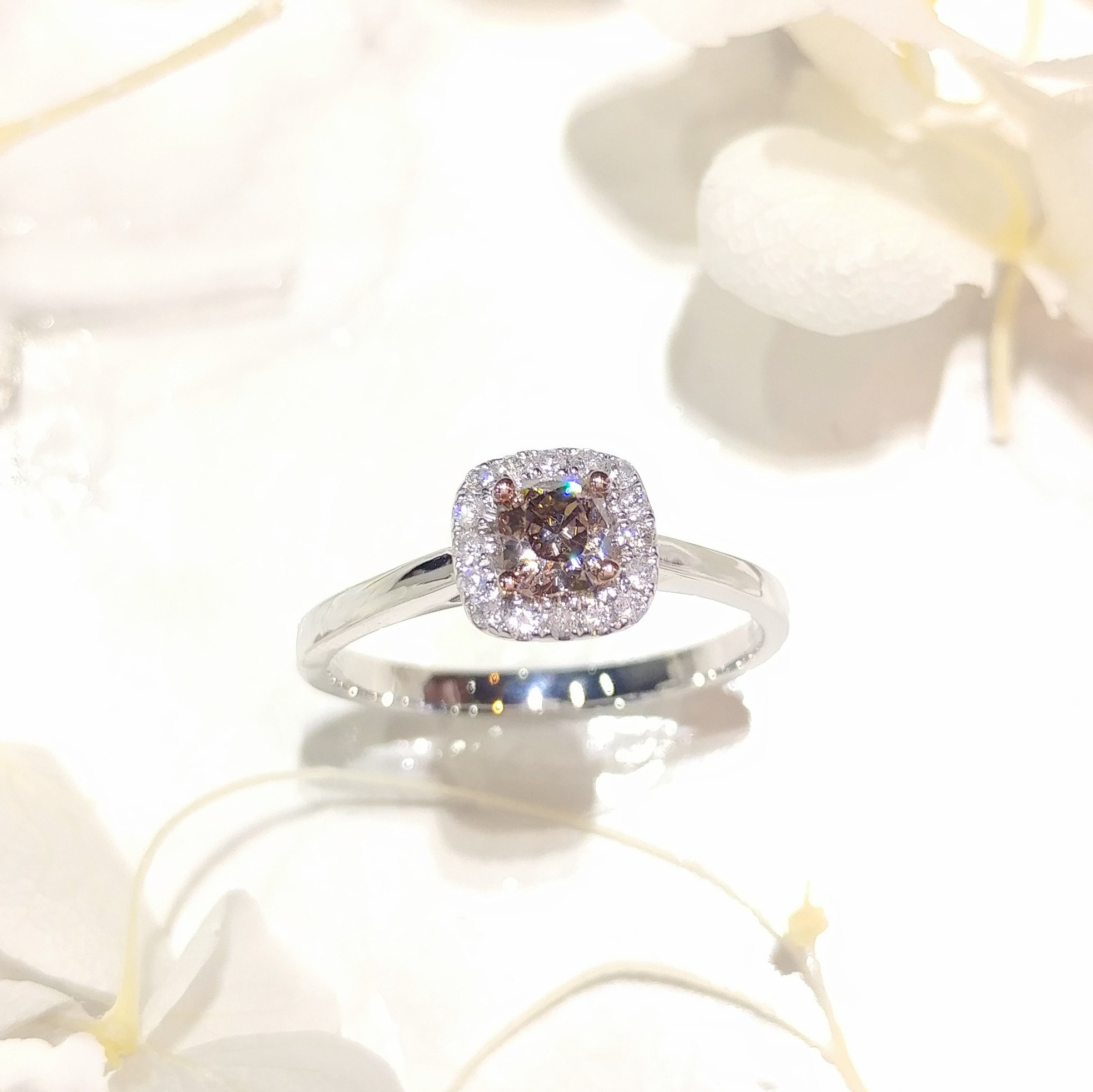 全新18K金【單粒33份咖啡鑽】配小鑽共42份鑽石戒指