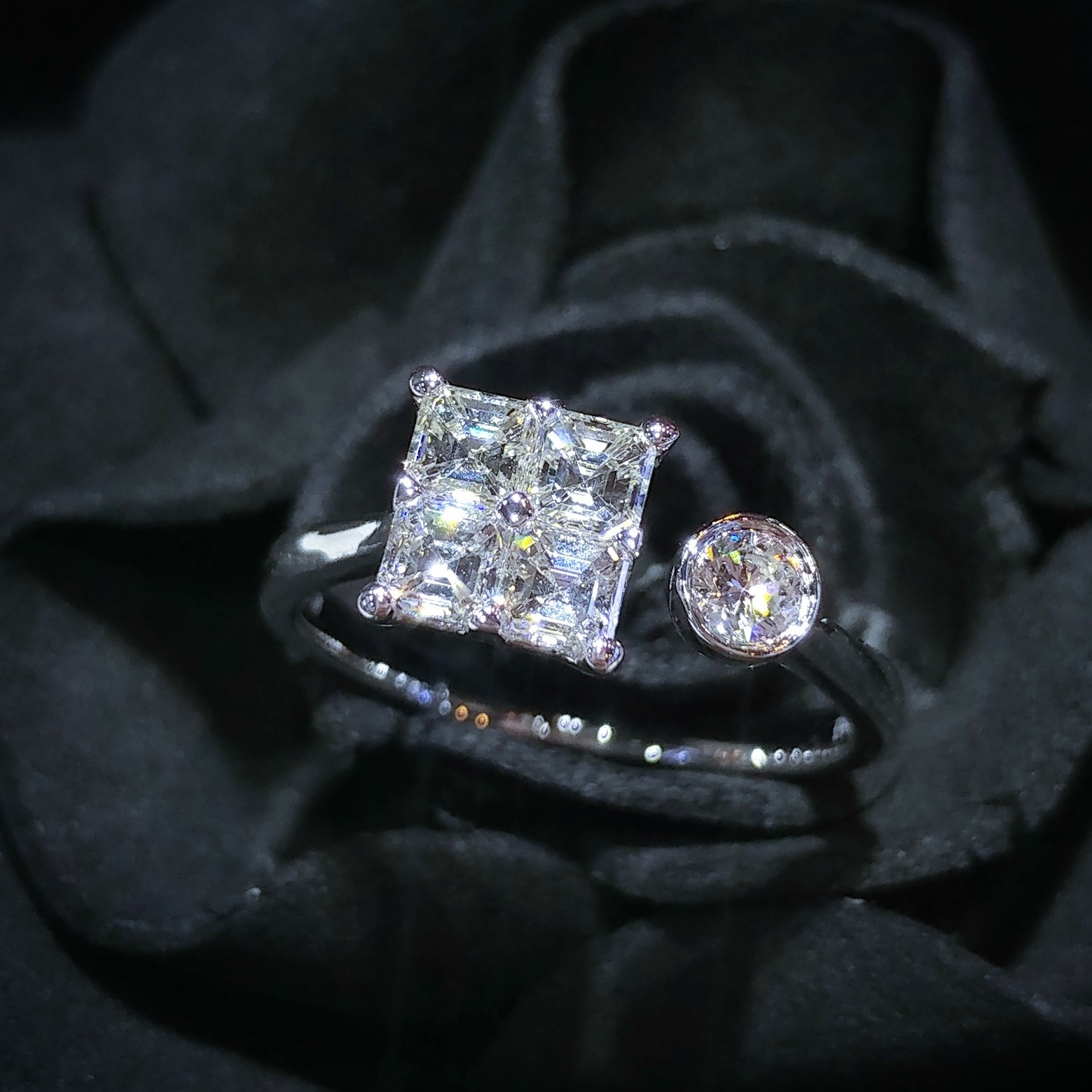 18K White Gold 0.75ct Diamond Ring