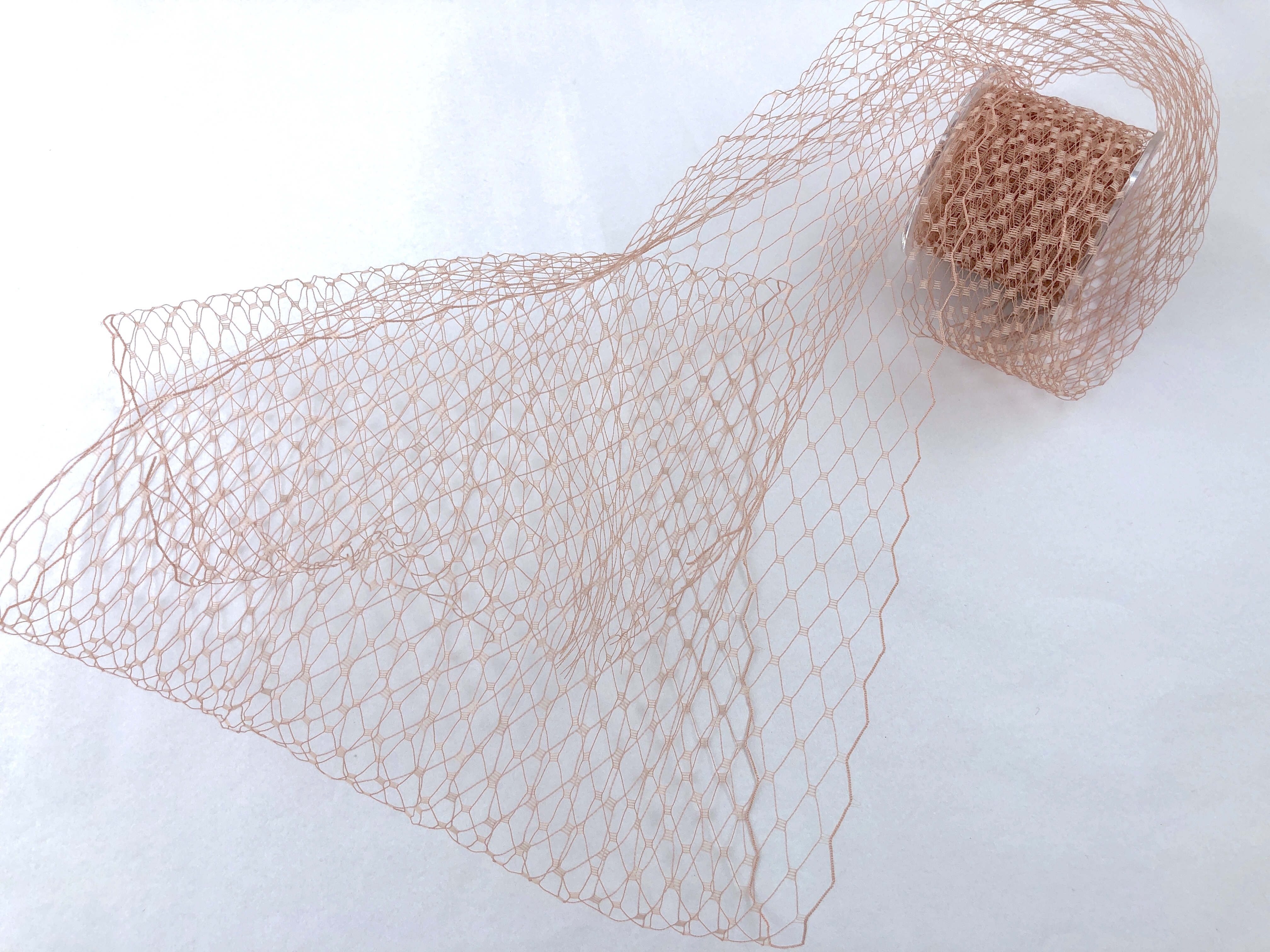 TUTU寬幅紗網/25cm 頭紗緞帶