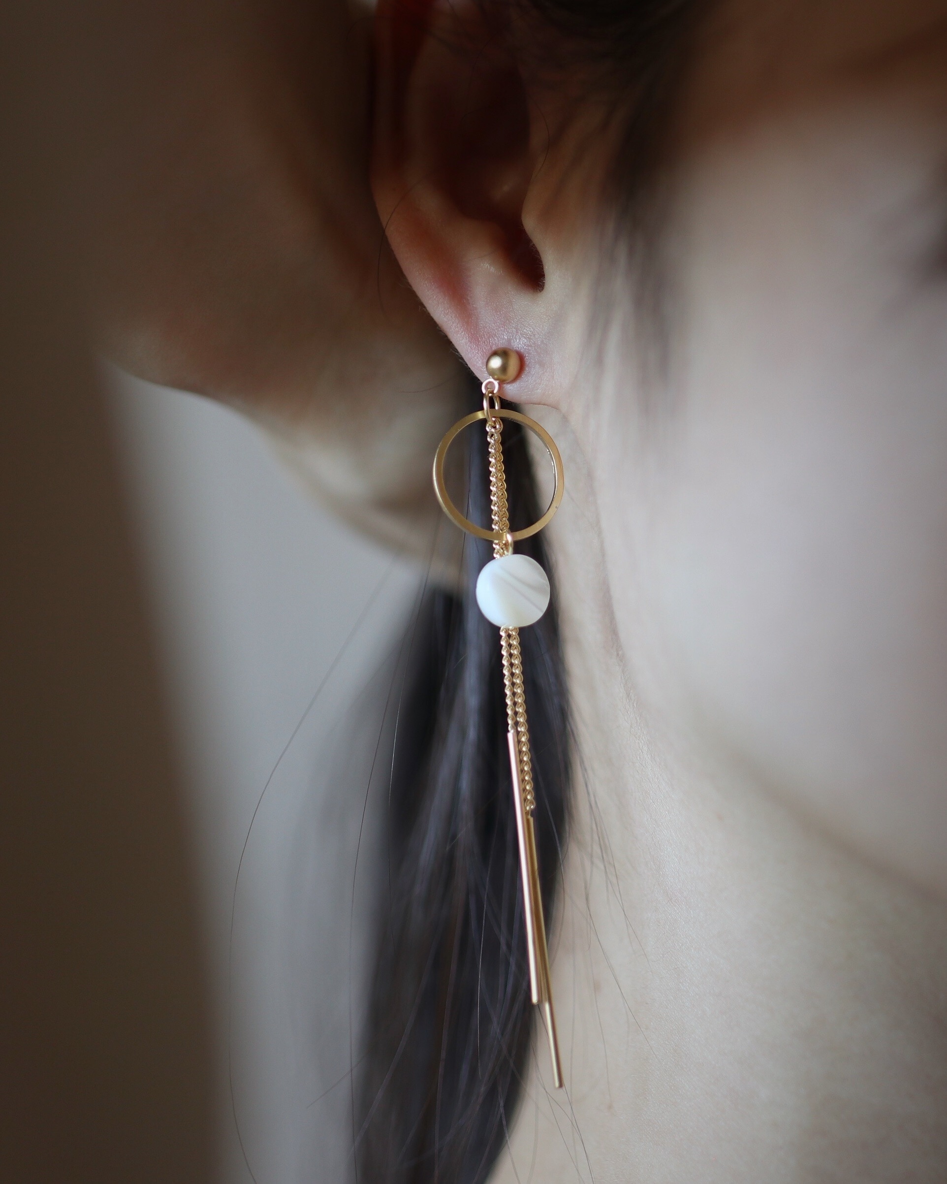 翩翩起舞｜珍珠母貝耳環