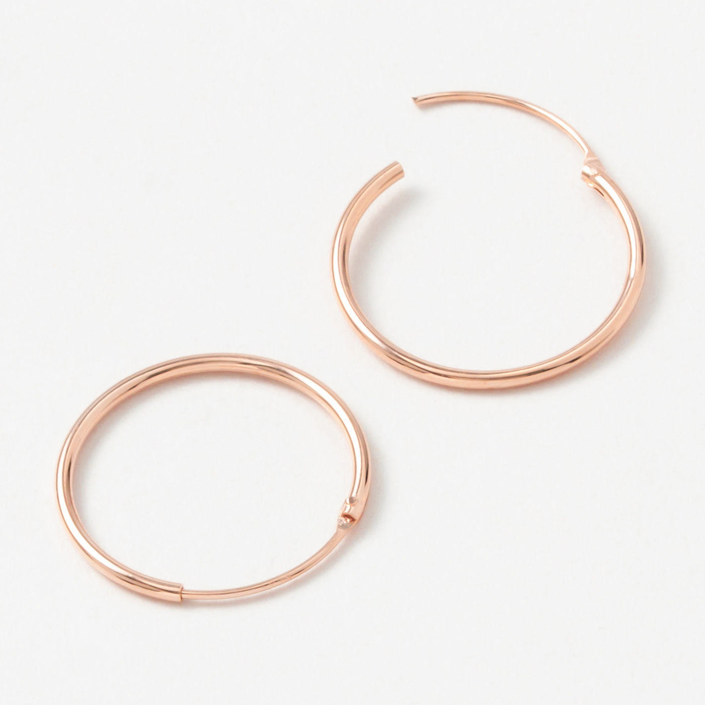 Bonny & Read 平價飾品- [純銀] 細緻圈圈耳環1.2 / 2色