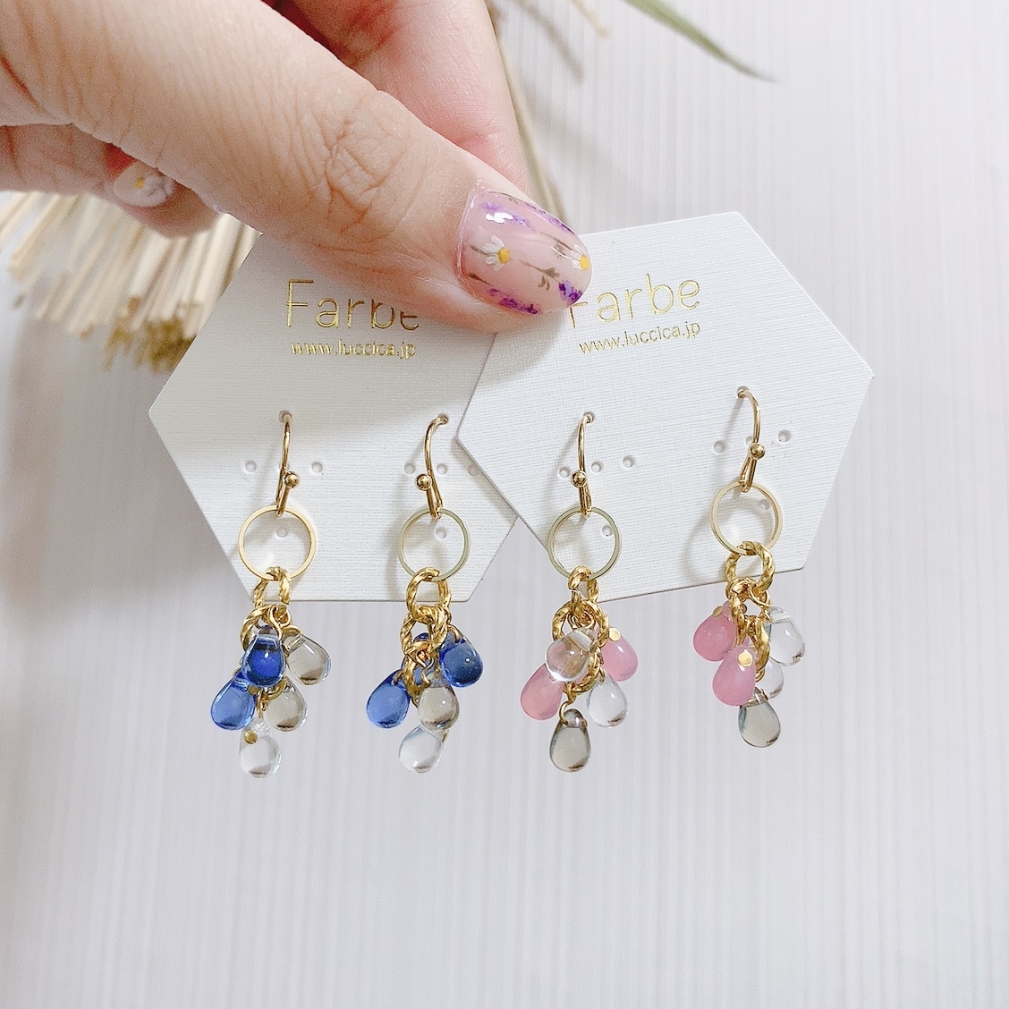 通透兩色珠耳環 (網站限定優惠)