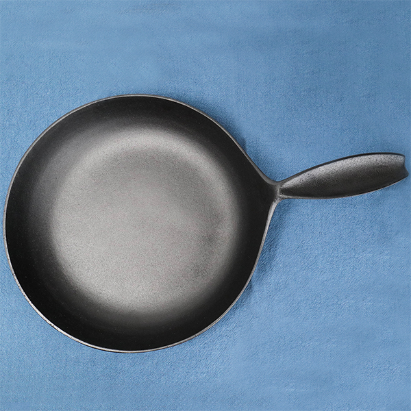 【寶星堂】鑄鐵平底鍋-25cm