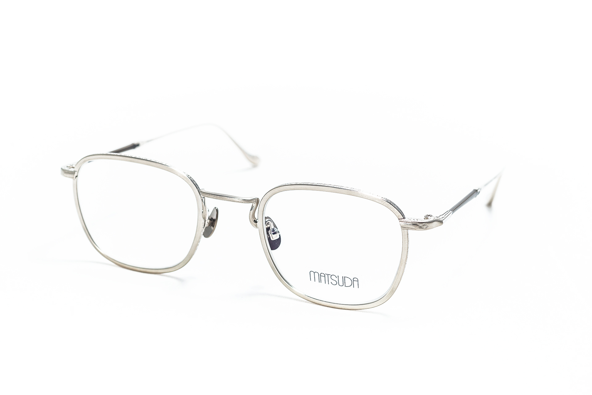 M3082-BS
