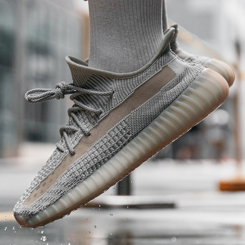 【 adidas YEEZY BOOST 350 V2 LUNDMARK 美洲限定款】