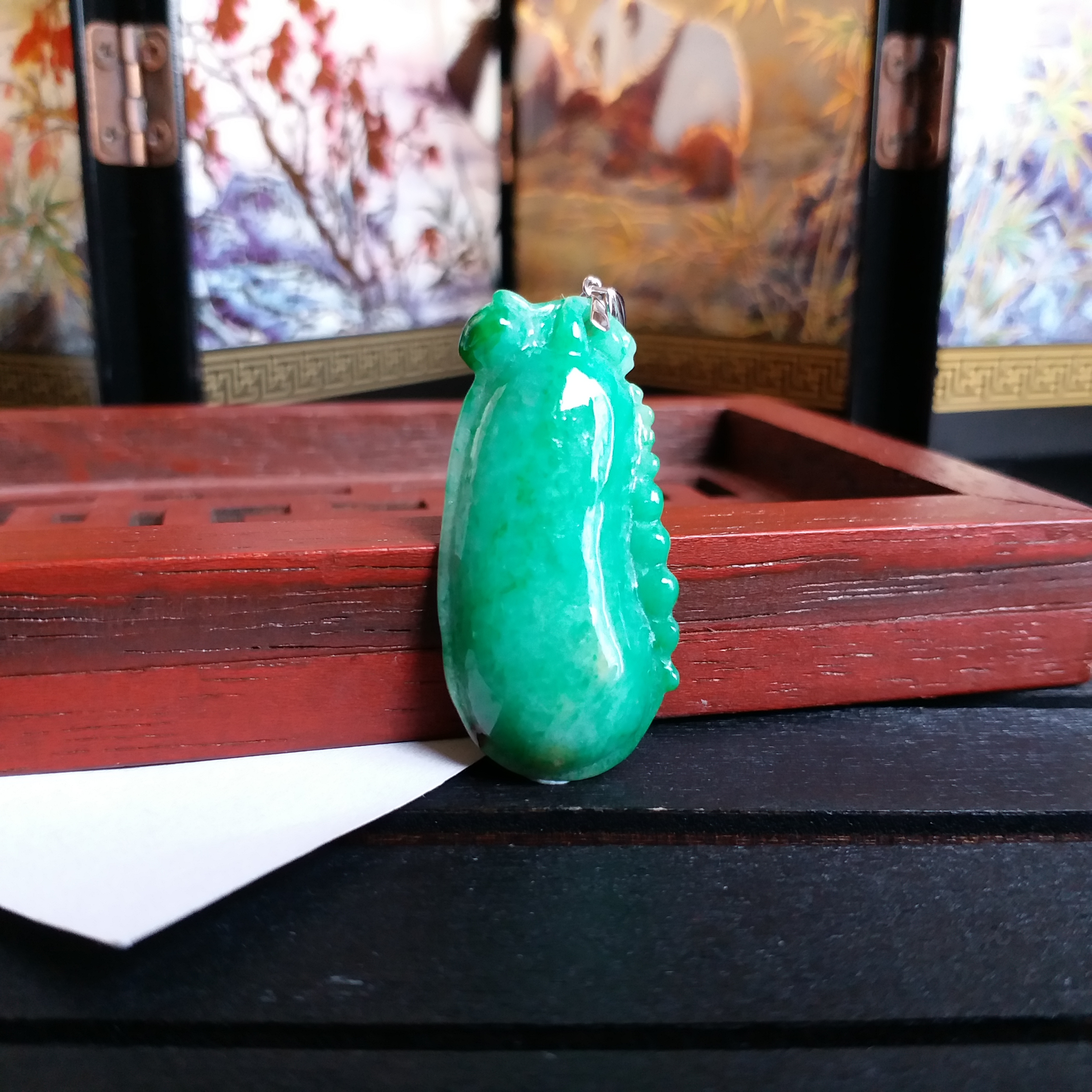 冰糯翠綠福瓜+18K金扣吊墜, 天然翡翠A玉, 緬甸玉, Jade, Jadeite