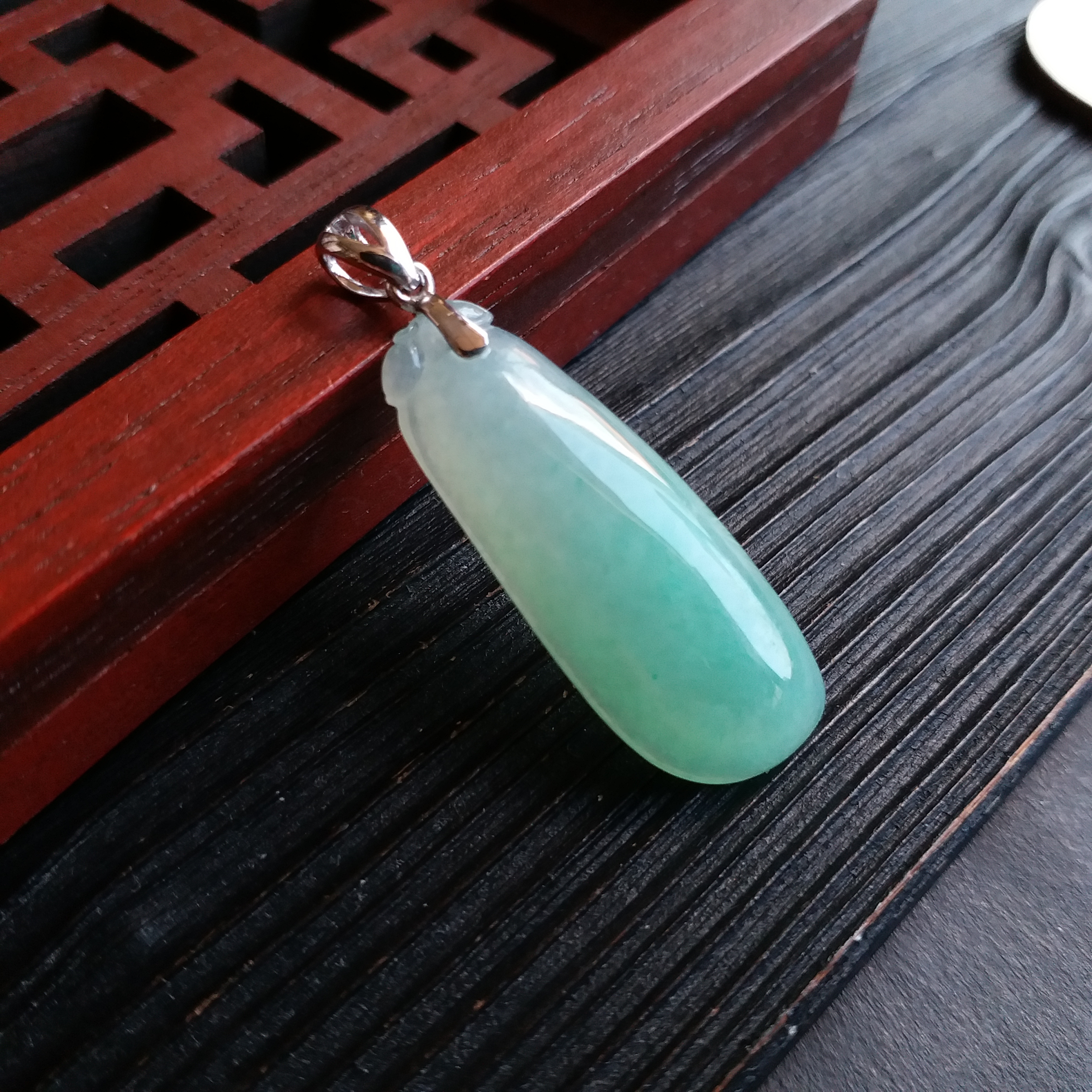 冰種晴水綠福瓜+18K金扣吊墜, 天然翡翠A玉, 緬甸玉, Jade, Jadeite