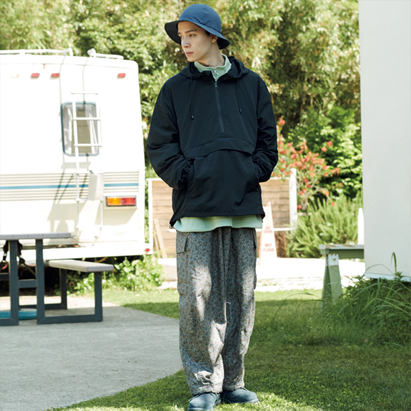 日本授權 United Athle 7211-01 棉花狀尼龍 連帽防風上衣