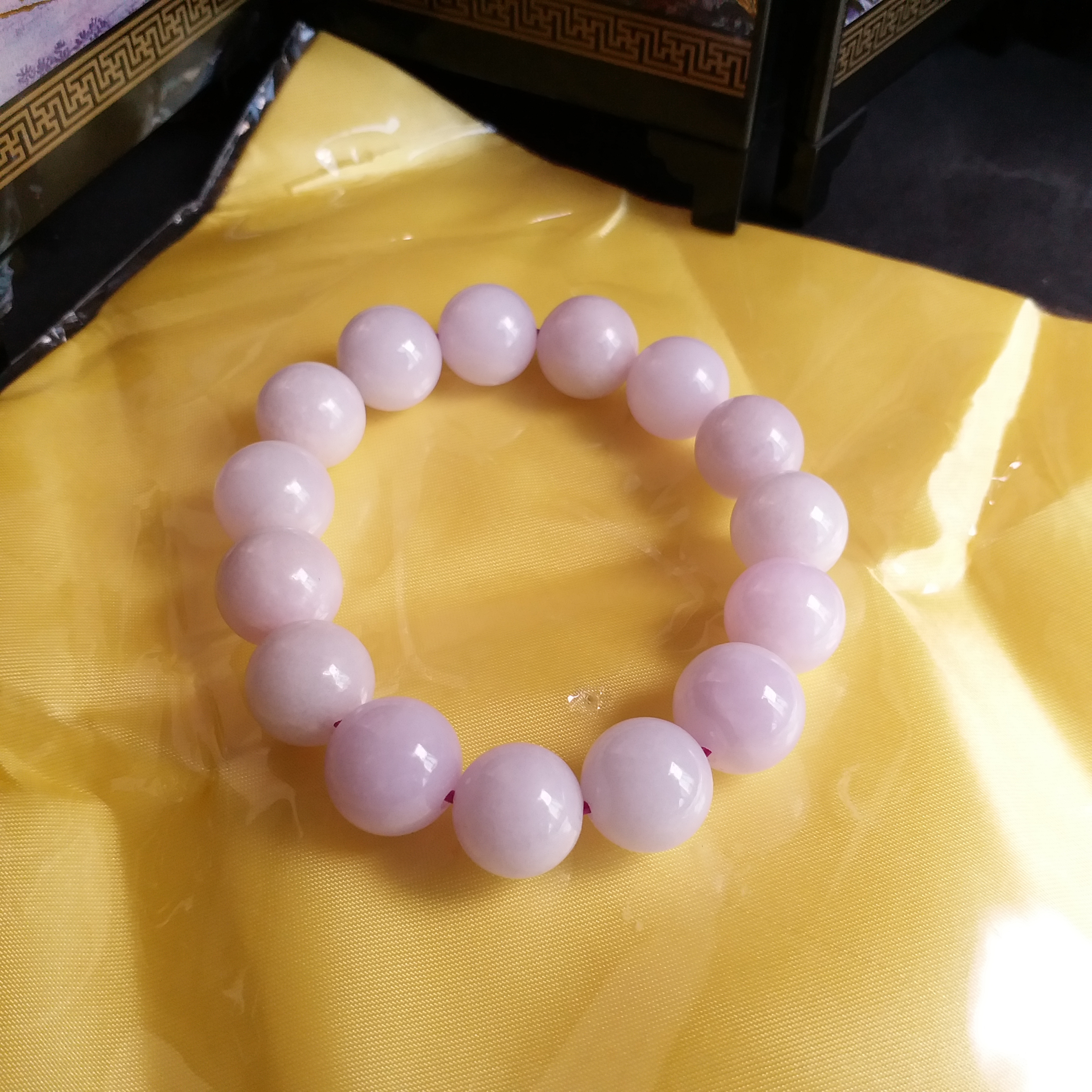 【已結緣】J1611 冰糯淡紫羅蘭手串 (13mm直徑)